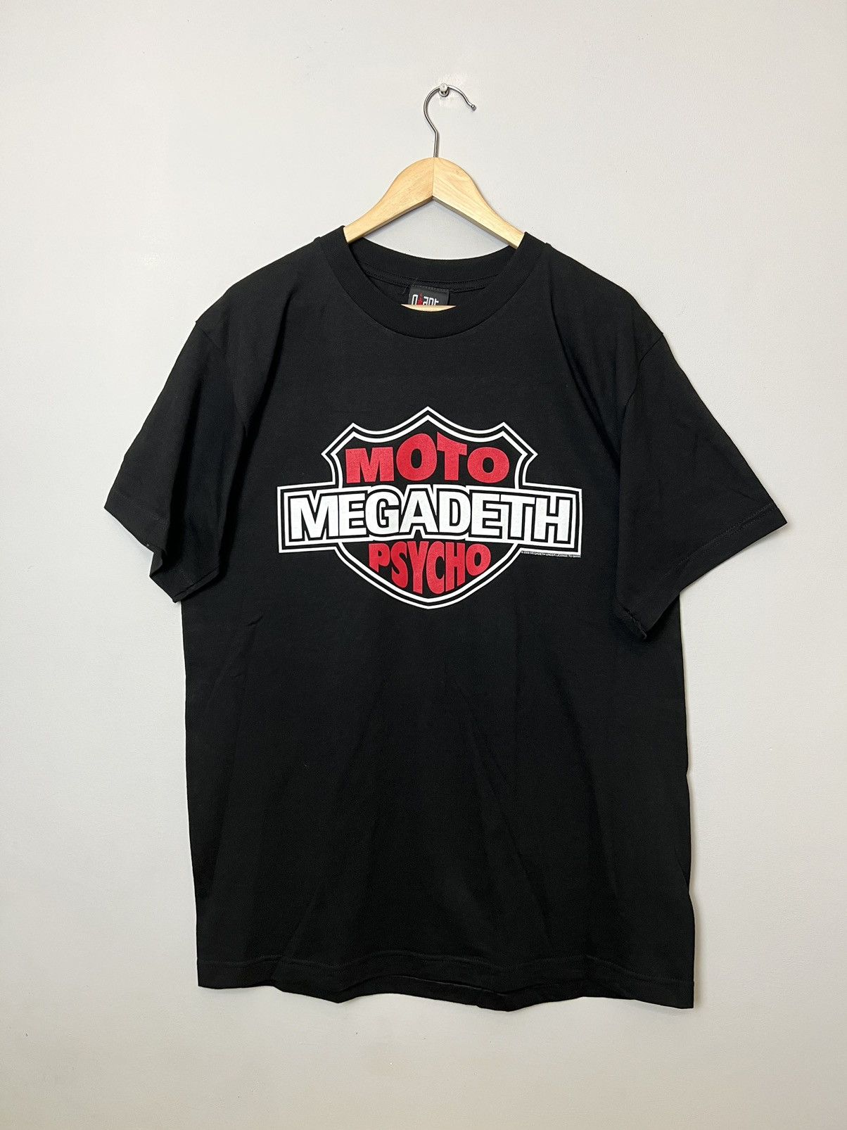 Band Tees Megadeth Moto Psycho Rare Vintage 2000 Trash Metal Band Tee Hoodie, Sweatshirt | PodTeesHub.com