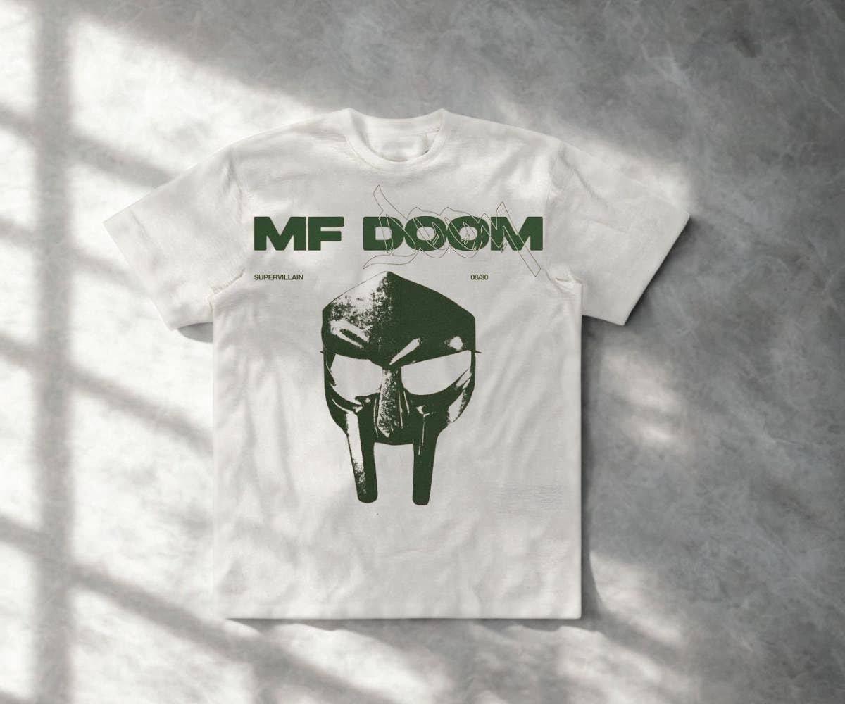 Mf Doom Retro Unisex Tee, Madvillain Metal Face Shirt Hoodie, Sweatshirt | PodTeesHub.com