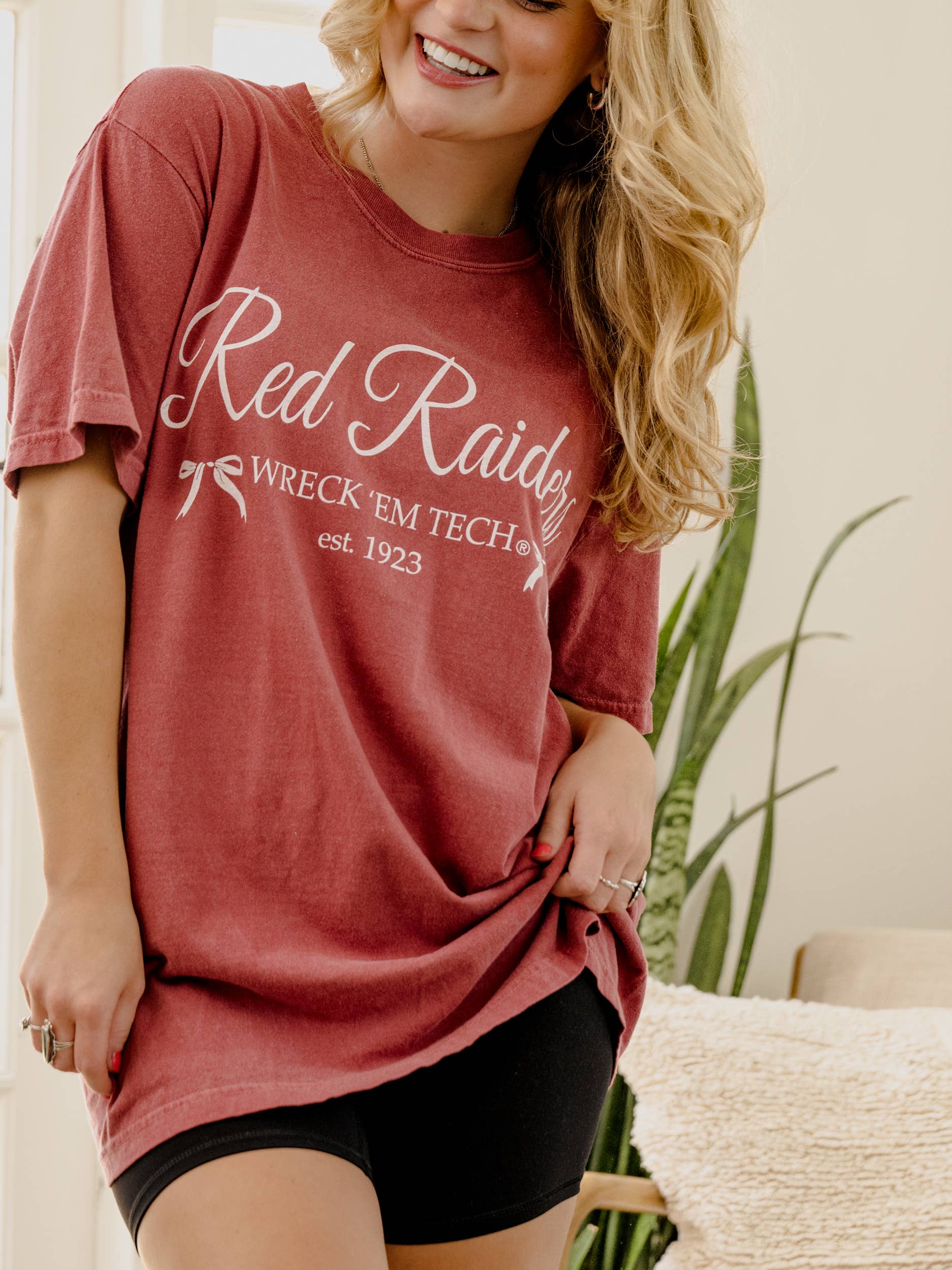 Texas Tech Established Bows Red Comfort Colors Tee Hoodie, Sweatshirt | PodTeesHub.com