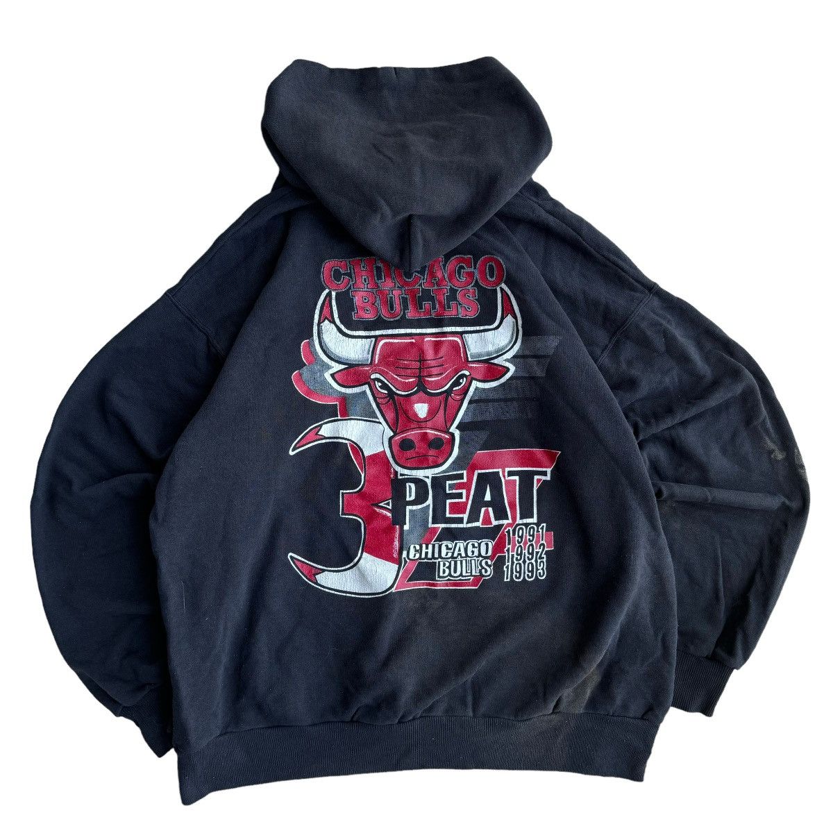 Vintage 1993 Insane Chicago Bulls Three Peat Vintage T-Shirts, Hoodie, Sweatshirt