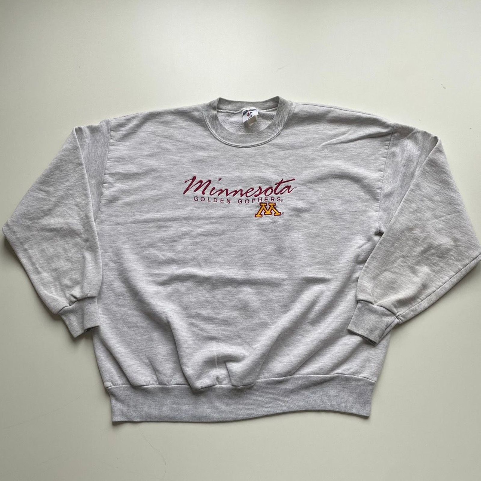 Ncaa X Vintage Vintage Minnesota Golden Gophers Ncaa Graphic Crewneck Xl T-Shirts, Hoodie, Sweatshirt | PodTeesHub.com