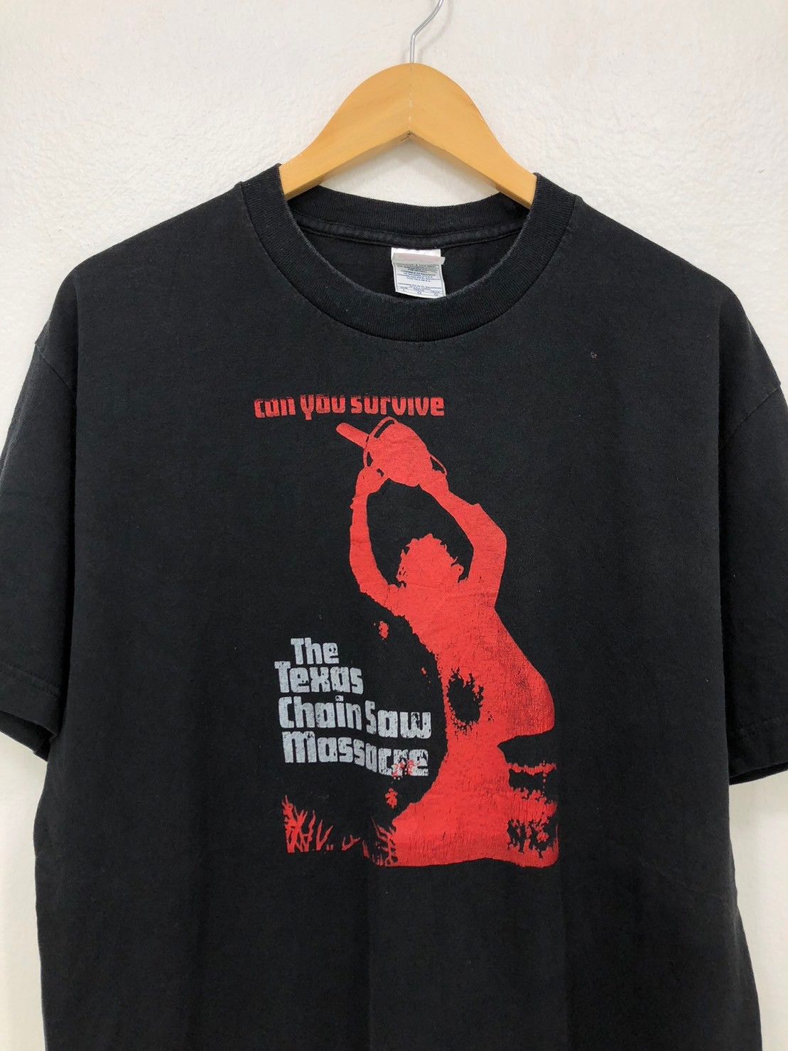 Vintage The Texas Chainsaw Massacre Horror Movie Scary Bn T-Shirts, Hoodie, Sweatshirt | PodTeesHub.com