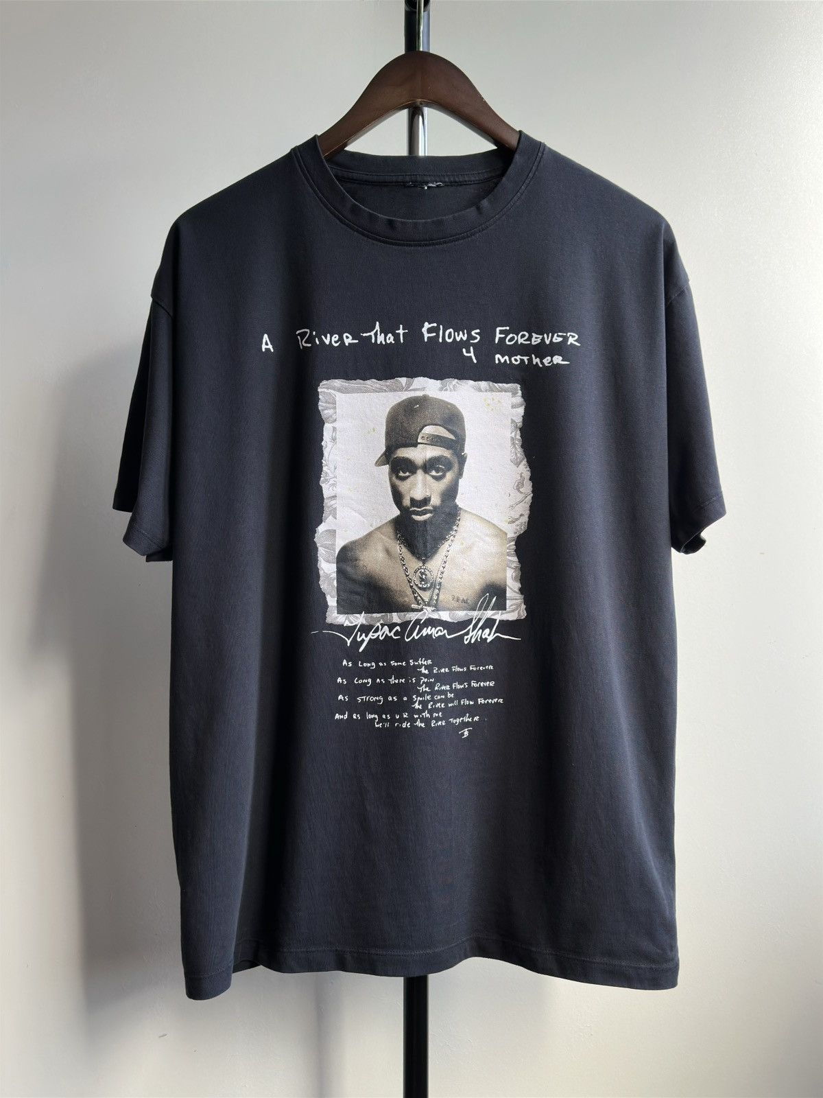 Rap Tees X Vintage Vintage 2pac Shakur Tupac Rap Graphic Tee Hoodie, Sweatshirt | PodTeesHub.com