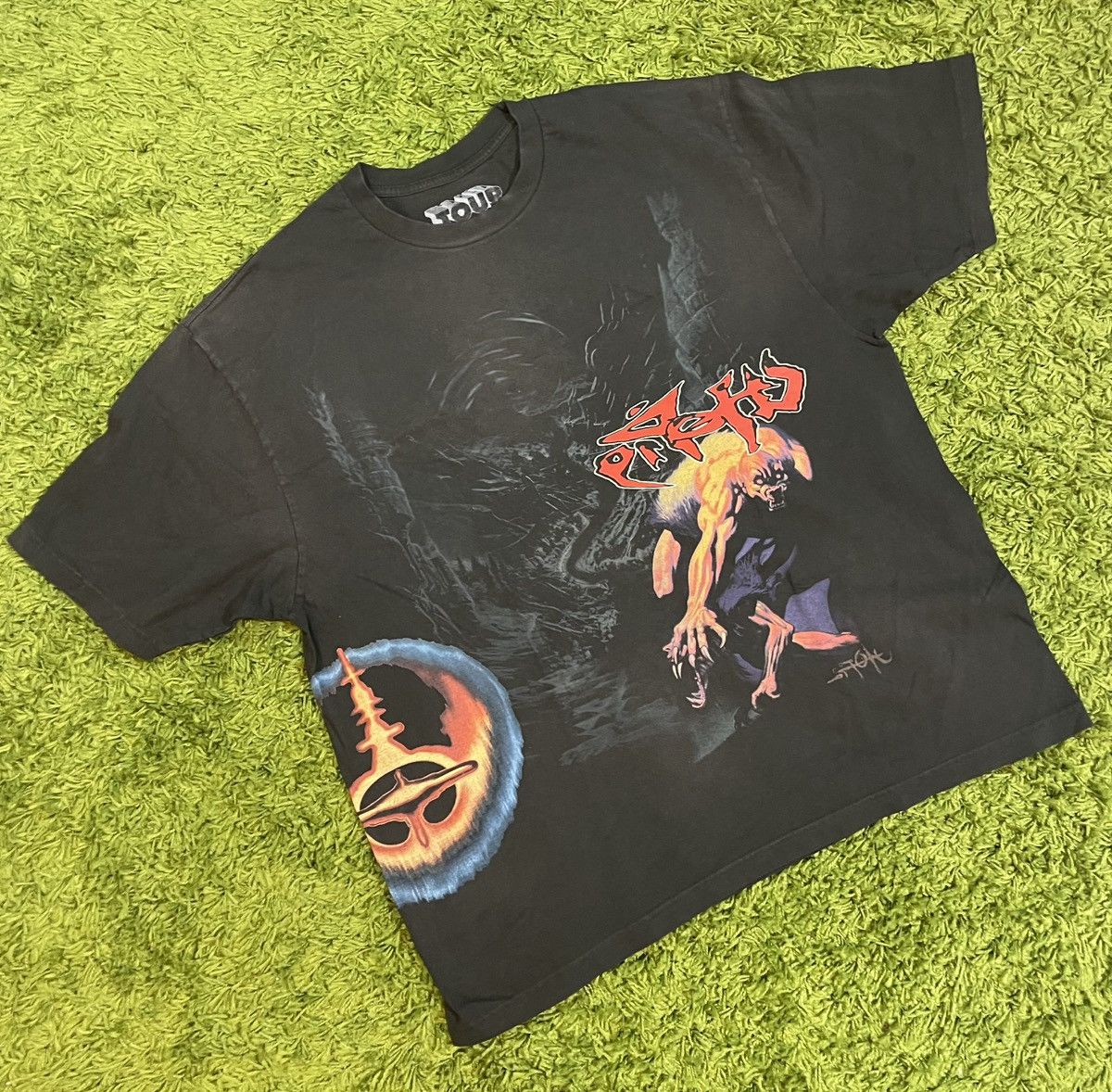 Scott Travis Scott Circus Maximus Utopia Merch White Shirt Size Xl Hoodie, Sweatshirt | PodTeesHub.com