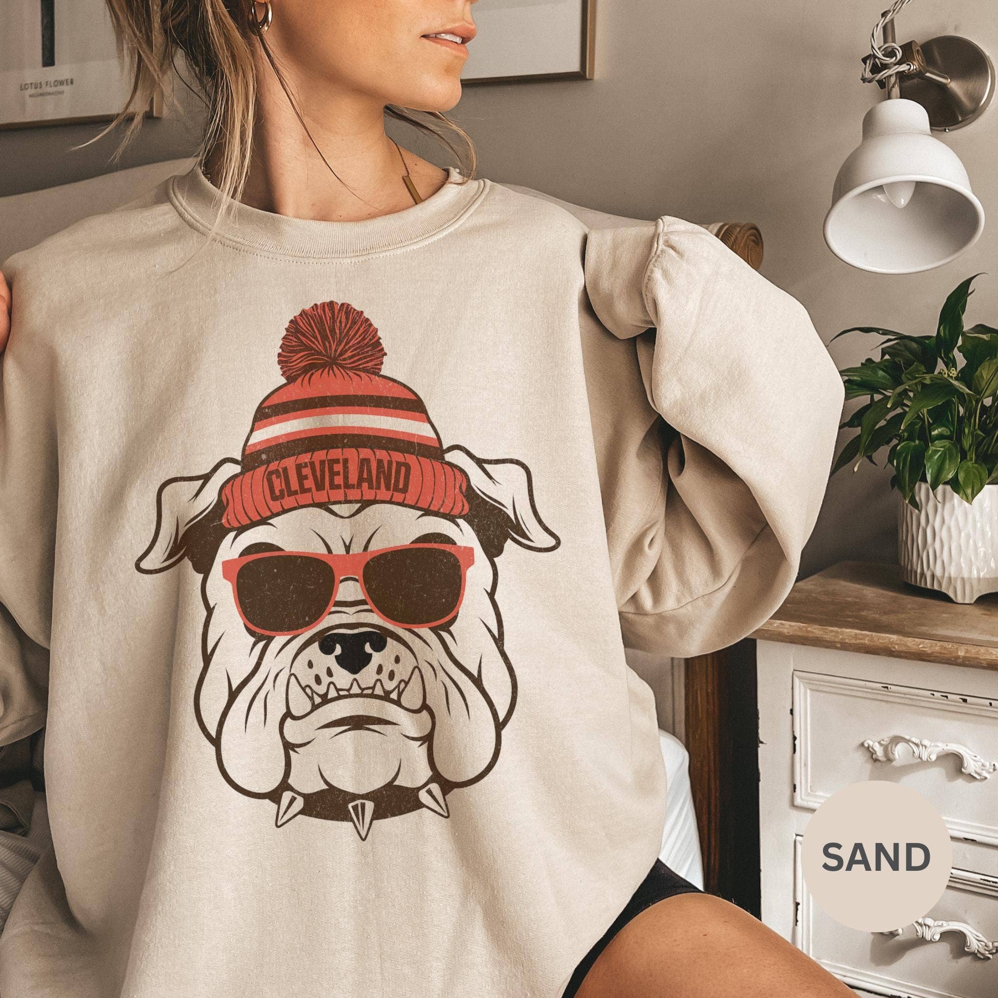 Retro Cleveland Browns Football Sweatshirt and T-Shirt Hoodie | PodTeesHub.com