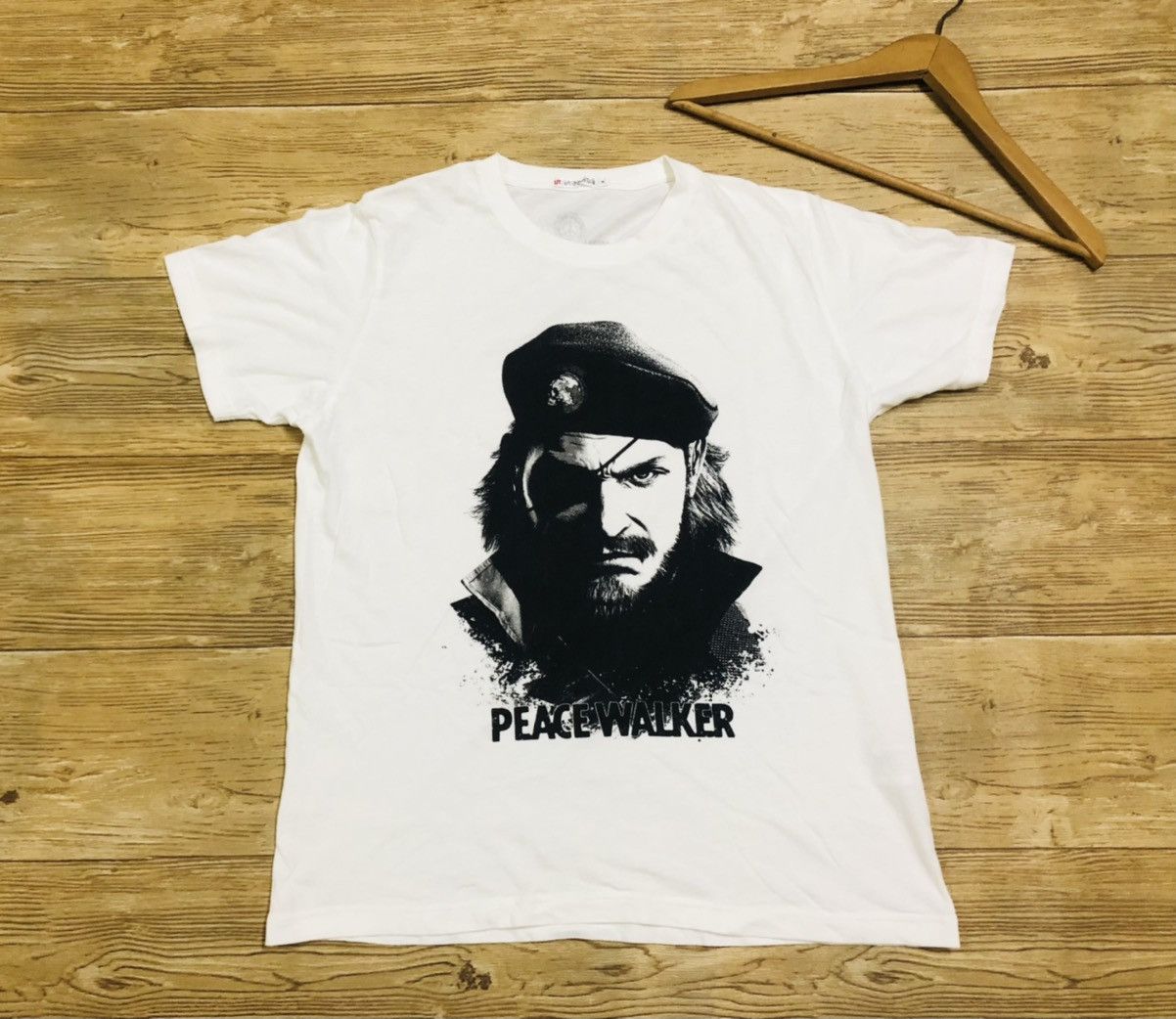 Vintage Gaming Shirt Metal Gear Solid Movie Xl Anime T-Shirts, Hoodie, Sweatshirt