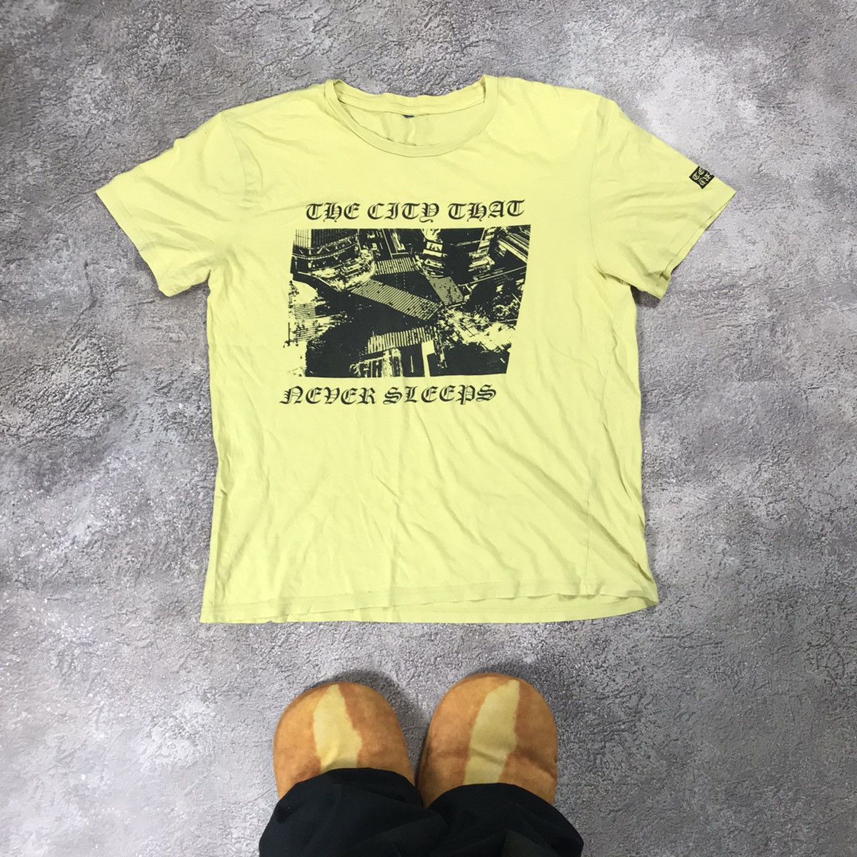 Band Tees Vintage Y2k Band Tee The City That Never Sleeps Streetwear Hoodie, Sweatshirt | PodTeesHub.com