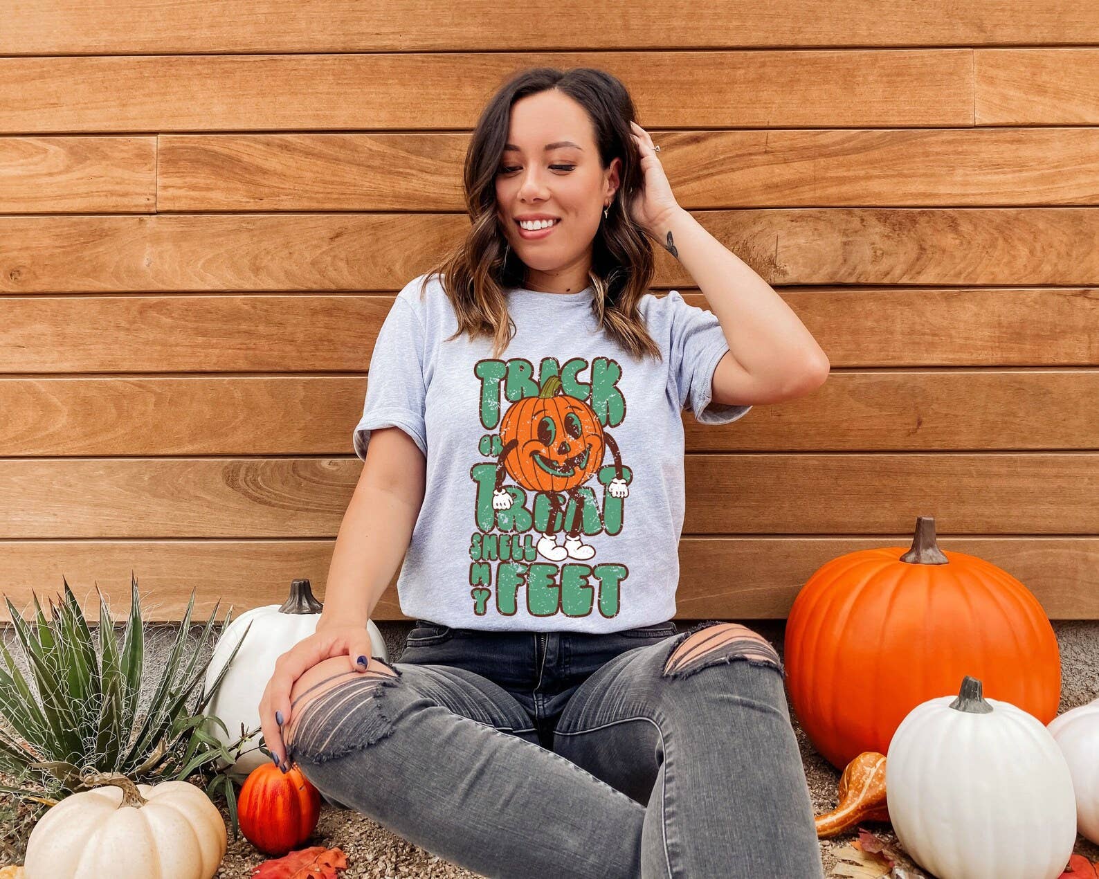 Trick or Treat Smell My Feet T-Shirt Hoodie, Sweatshirt | PodTeesHub.com