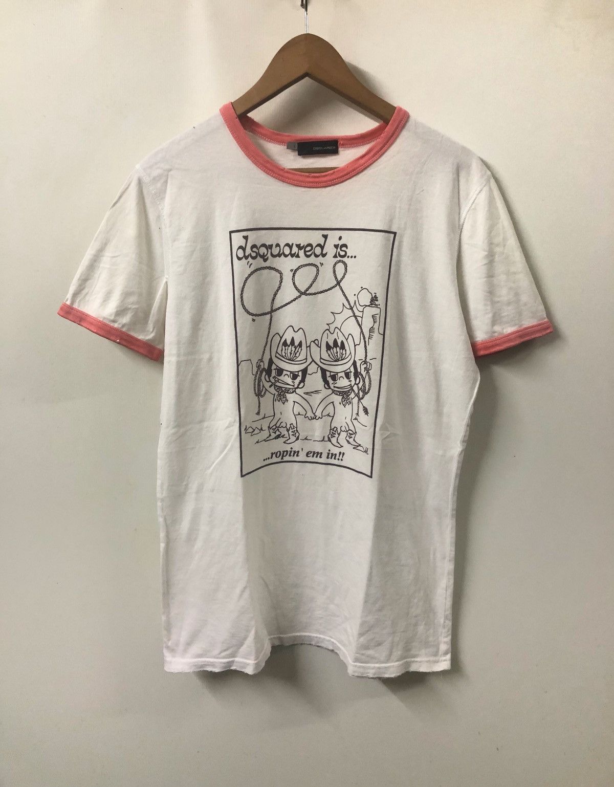 Vintage Dsquared2 T Shirt L Italy Authentic Streetwear Hoodie, Sweatshirt | PodTeesHub.com