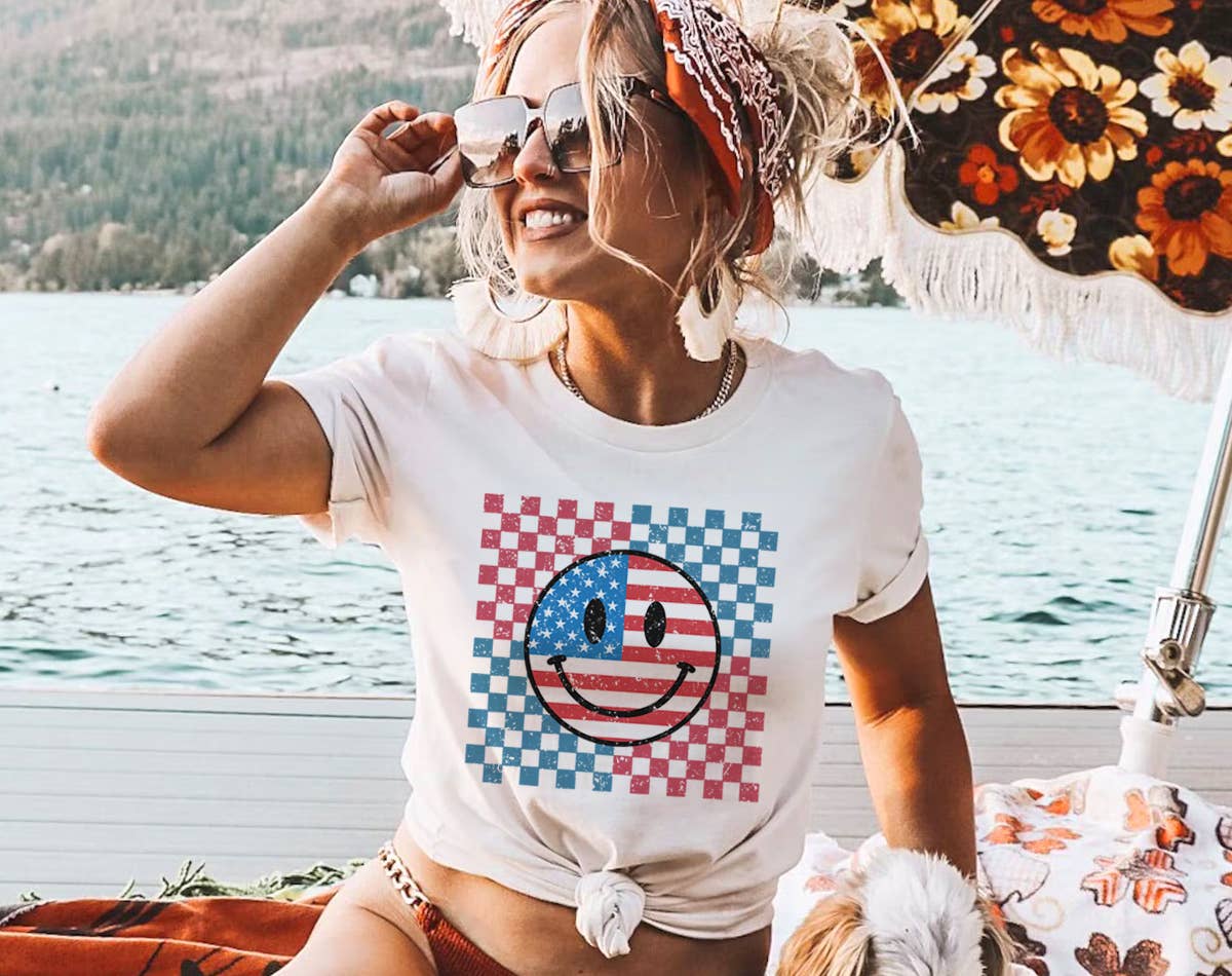 4th of July - Retro Smiley Face - T-Shirt Hoodie, Sweatshirt | PodTeesHub.com