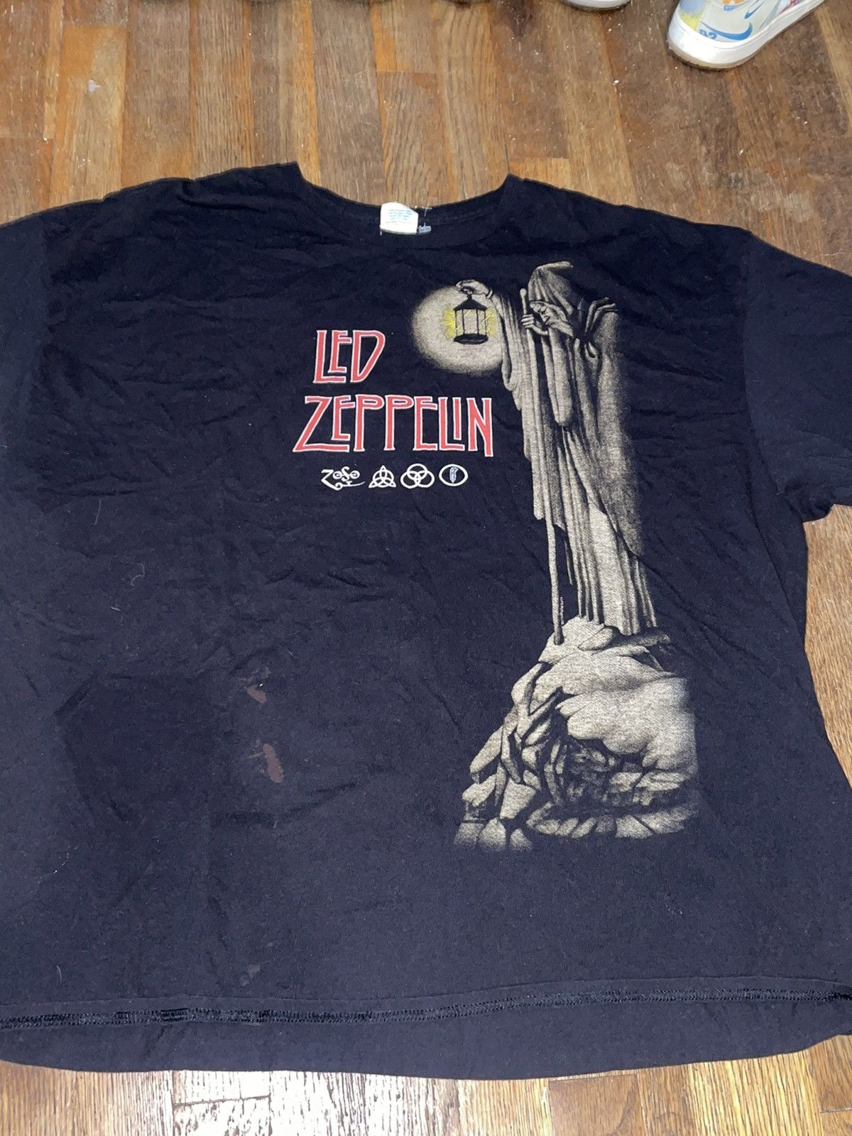 Led Zeppelin X Vintage Vintage Led Zepellin Tee Hoodie, Sweatshirt | PodTeesHub.com