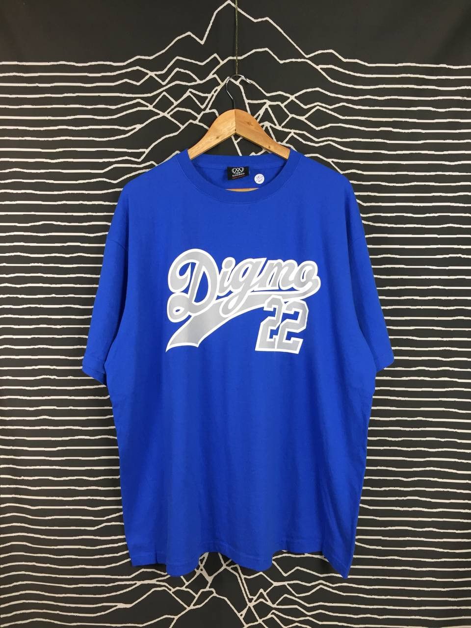 Vintage Digmo Japanese Brand Spell Out Logo Hip Hop Tee Hoodie, Sweatshirt | PodTeesHub.com