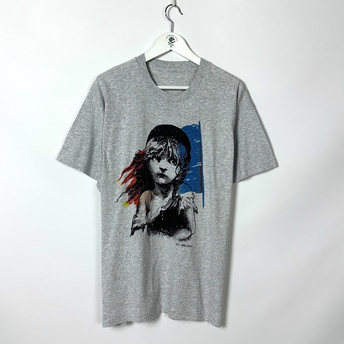 Vintage 90s Les Miserables London Y2k Film Movie Art Og T-Shirts, Hoodie, Sweatshirt