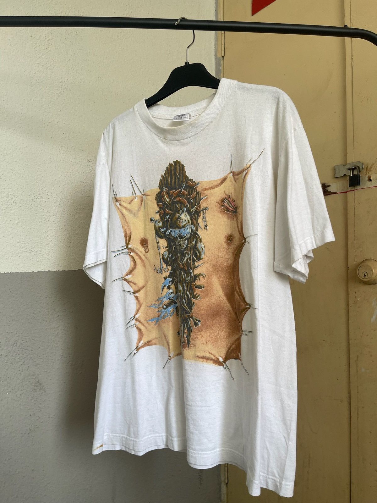 Vintage 1995 Megadeth Youthanasia T Shirt Hoodie, Sweatshirt | PodTeesHub.com