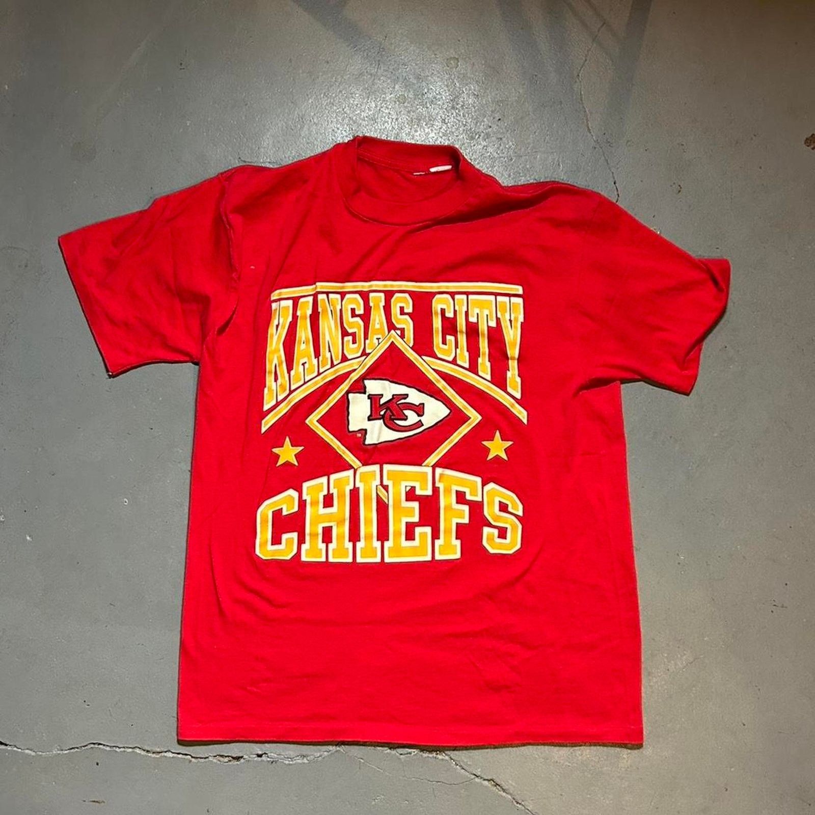 Hanes 80s Kansas City Chiefs Football T-Shirts, Hoodie, Sweatshirt | PodTeesHub.com