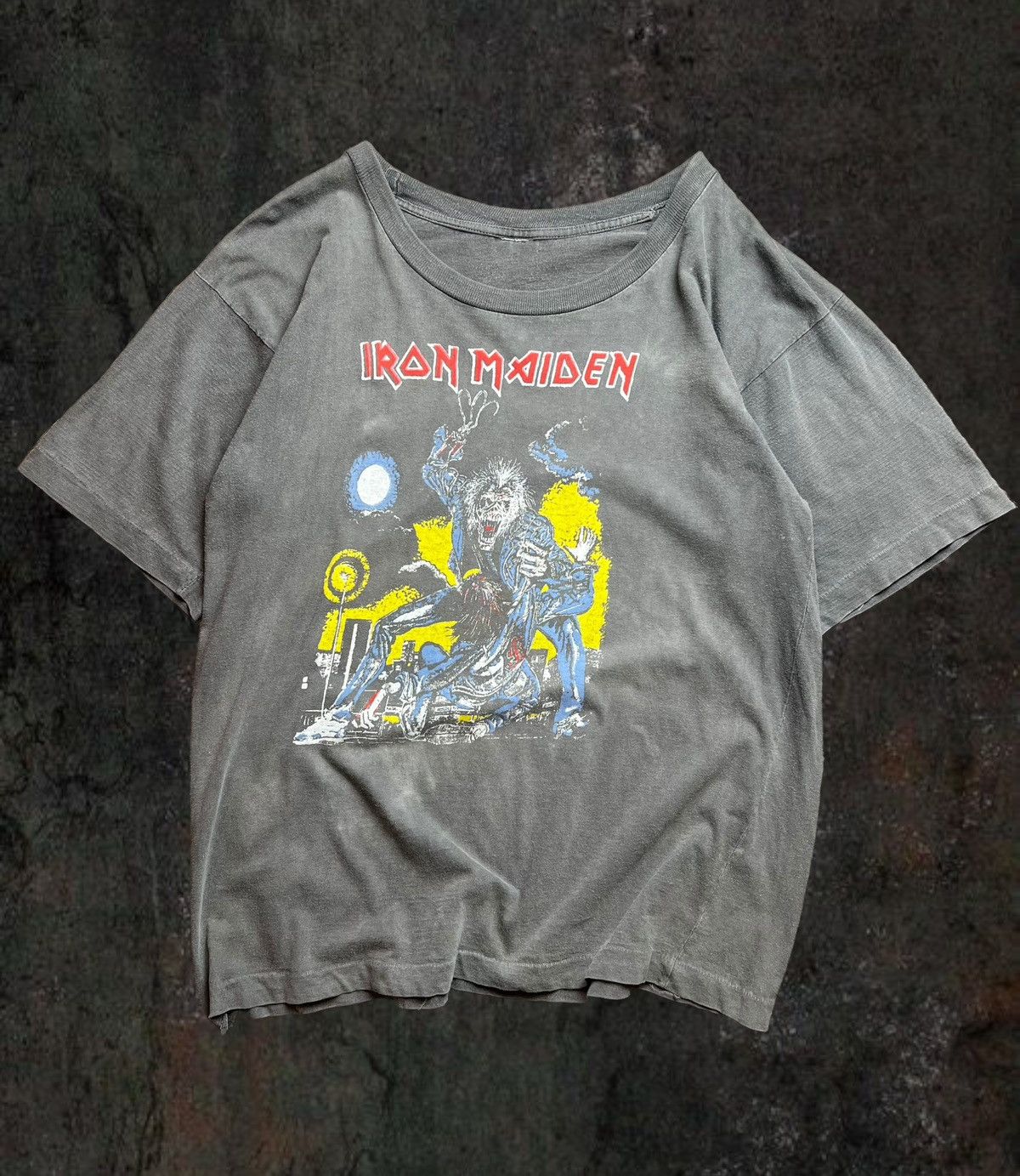 Vintage 90 S Iron Maiden T Shirt Hoodie, Sweatshirt | PodTeesHub.com
