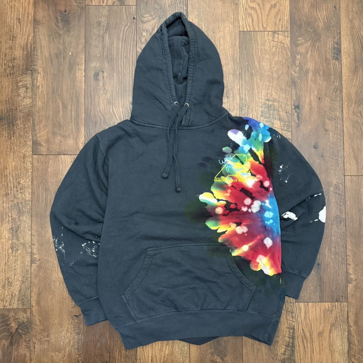 Scott Travis Scott Astroworld Europe 2019 Tour Hoodie T-Shirts, Sweatshirt | PodTeesHub.com