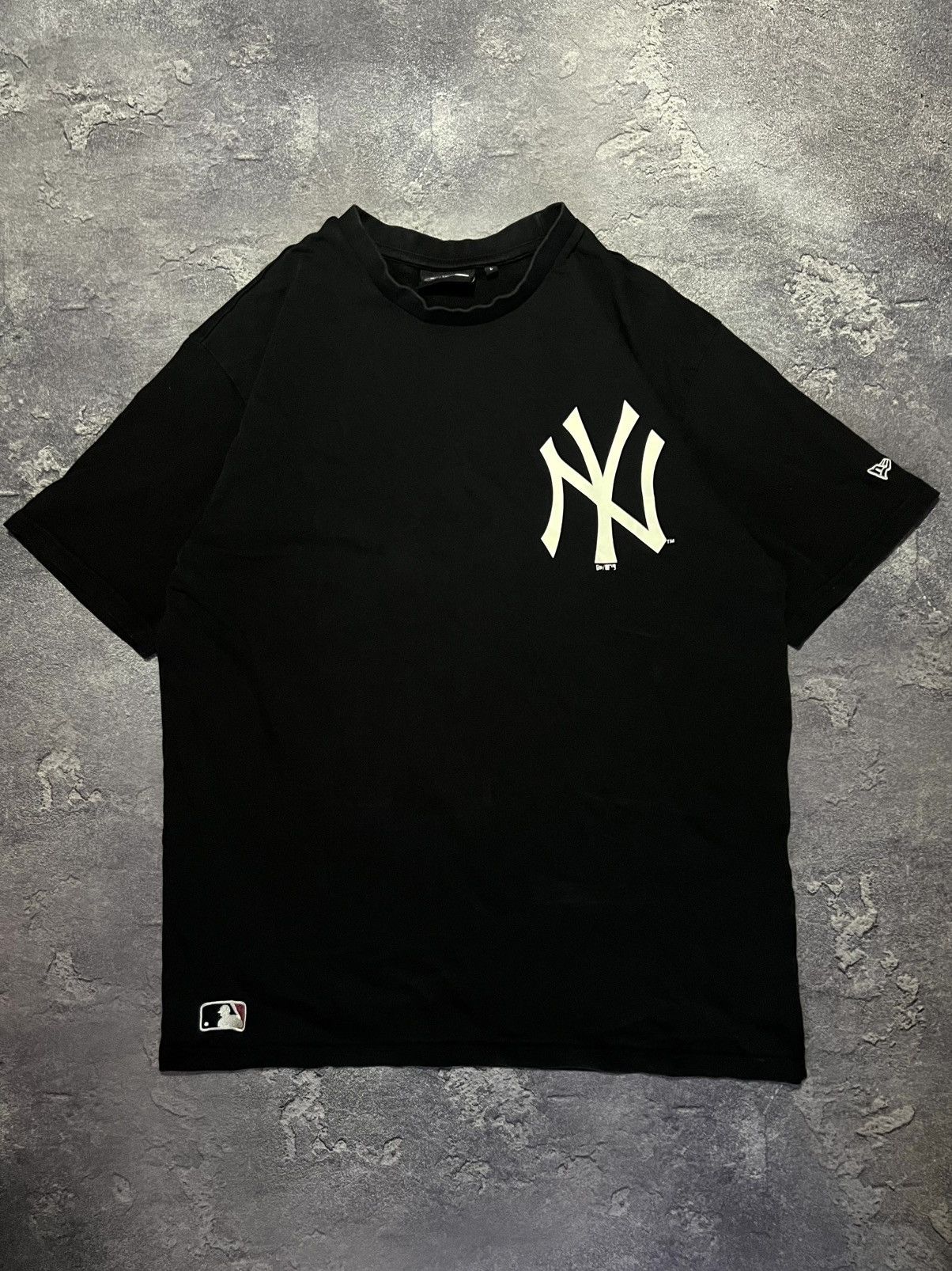New Era Boxy Tee New York Yankees Vintage New Era T Shirt Y2k Rap Hoodie, Sweatshirt | PodTeesHub.com