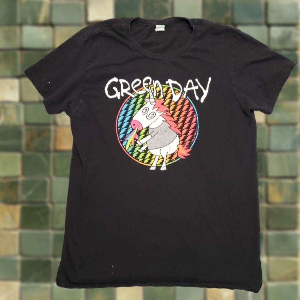 Rainbow Vintage Green Day Shirt Large Black Unicorn Rainbow Band Concert Retro Tee Mens L Black Rain Hoodie, Sweatshirt