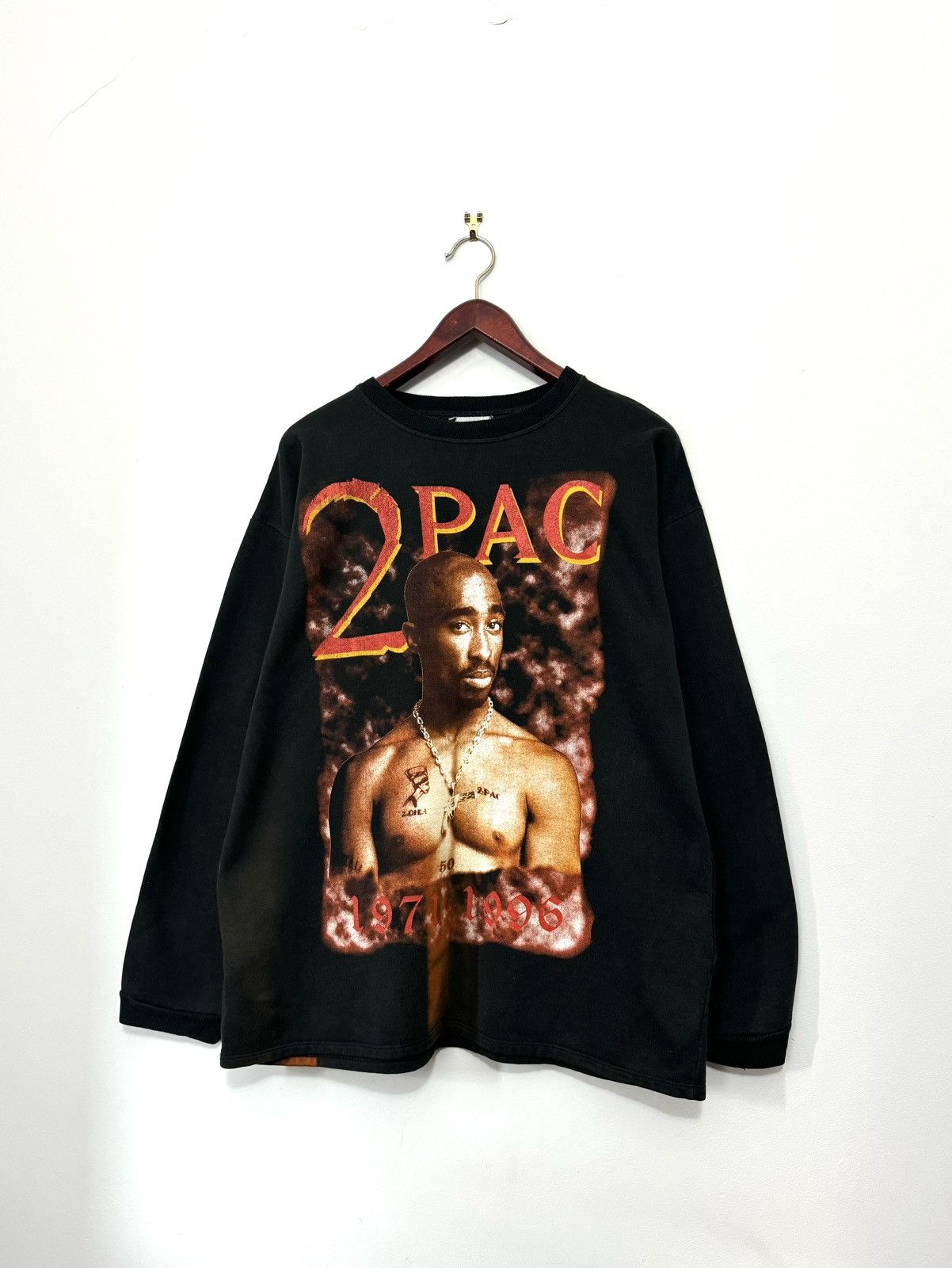 Rap X Vintage Vintage 2pac Tupac Shakur 90 S T-Shirts, Hoodie, Sweatshirt