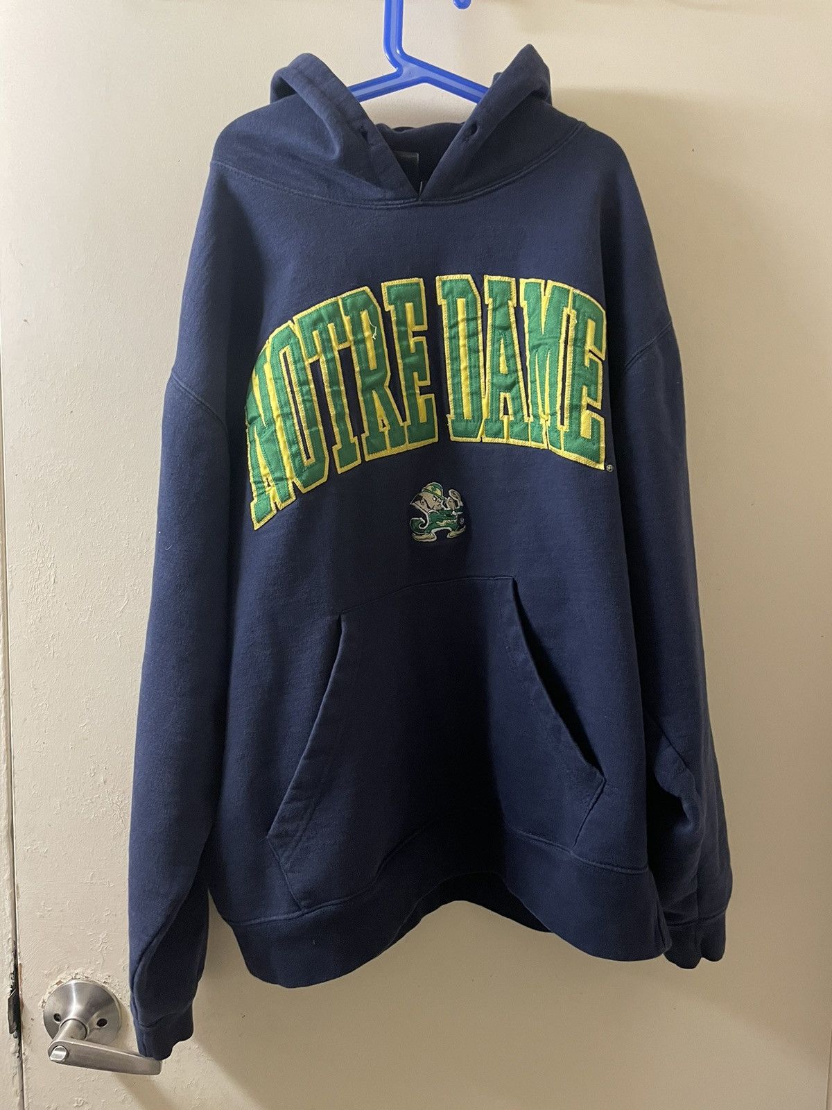 Vintage Notre Dame College Hoodie T-Shirts, Sweatshirt | PodTeesHub.com