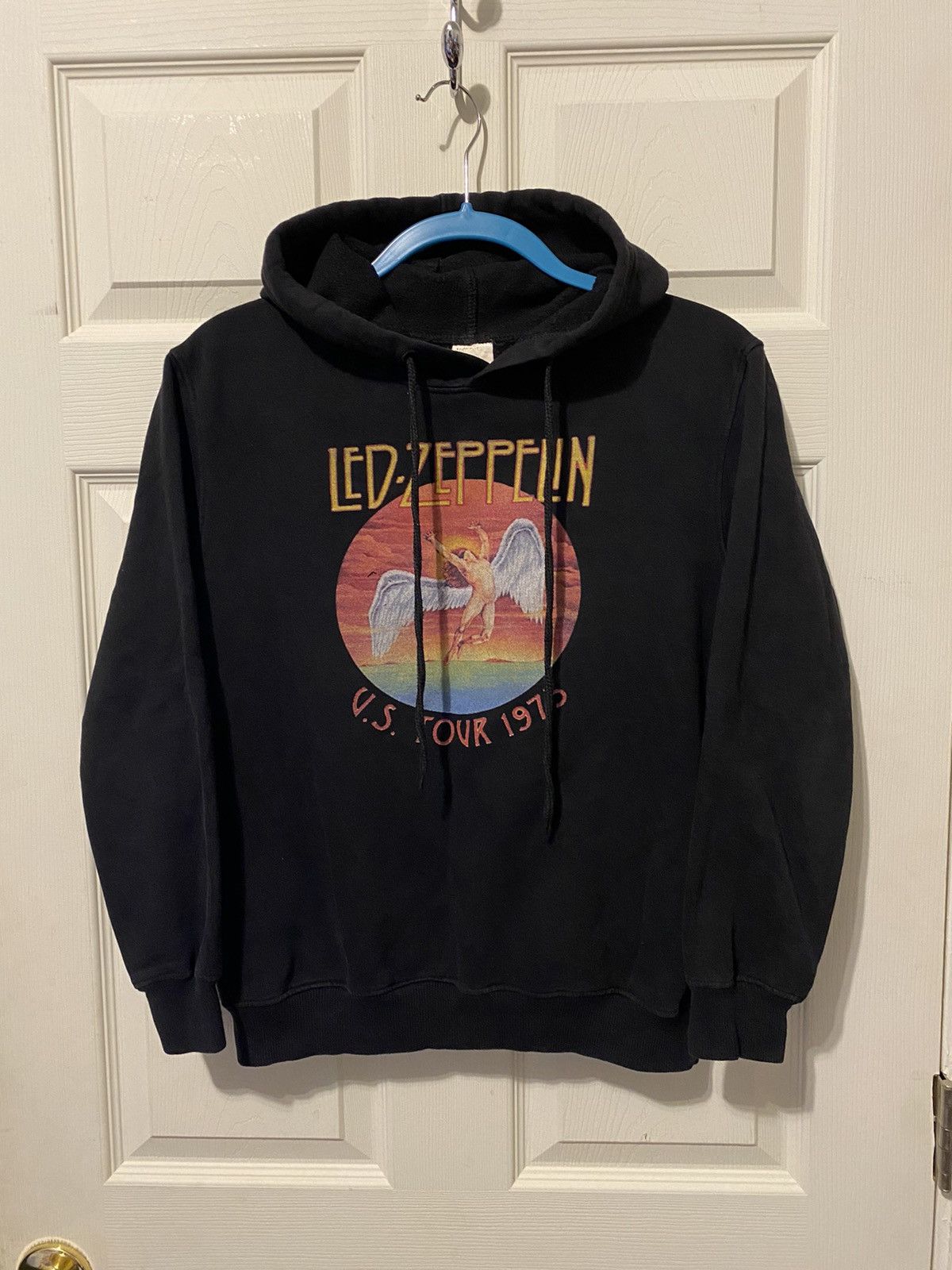 Vintage Led Zepellin 1975 Tour Hoodie T-Shirts, Sweatshirt | PodTeesHub.com