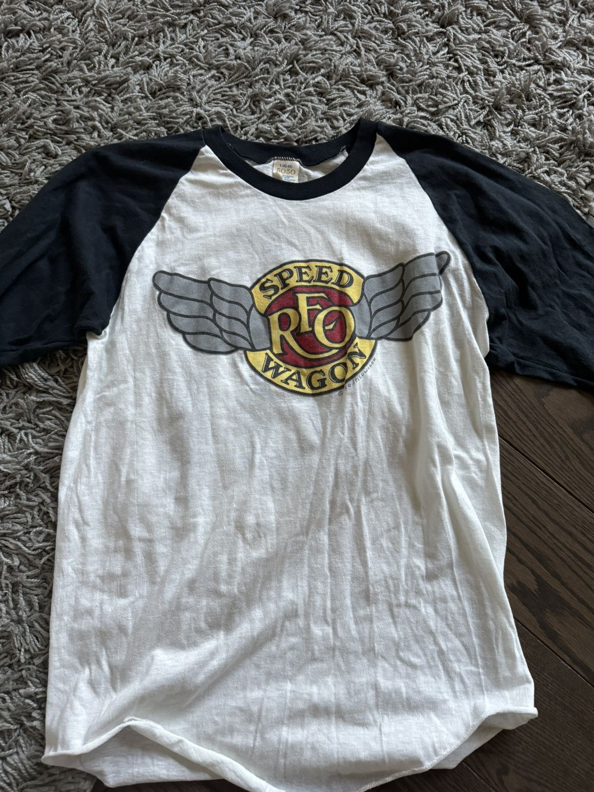 Vintage Reo Speedwagon 1981 Concert Tee Hoodie, Sweatshirt | PodTeesHub.com