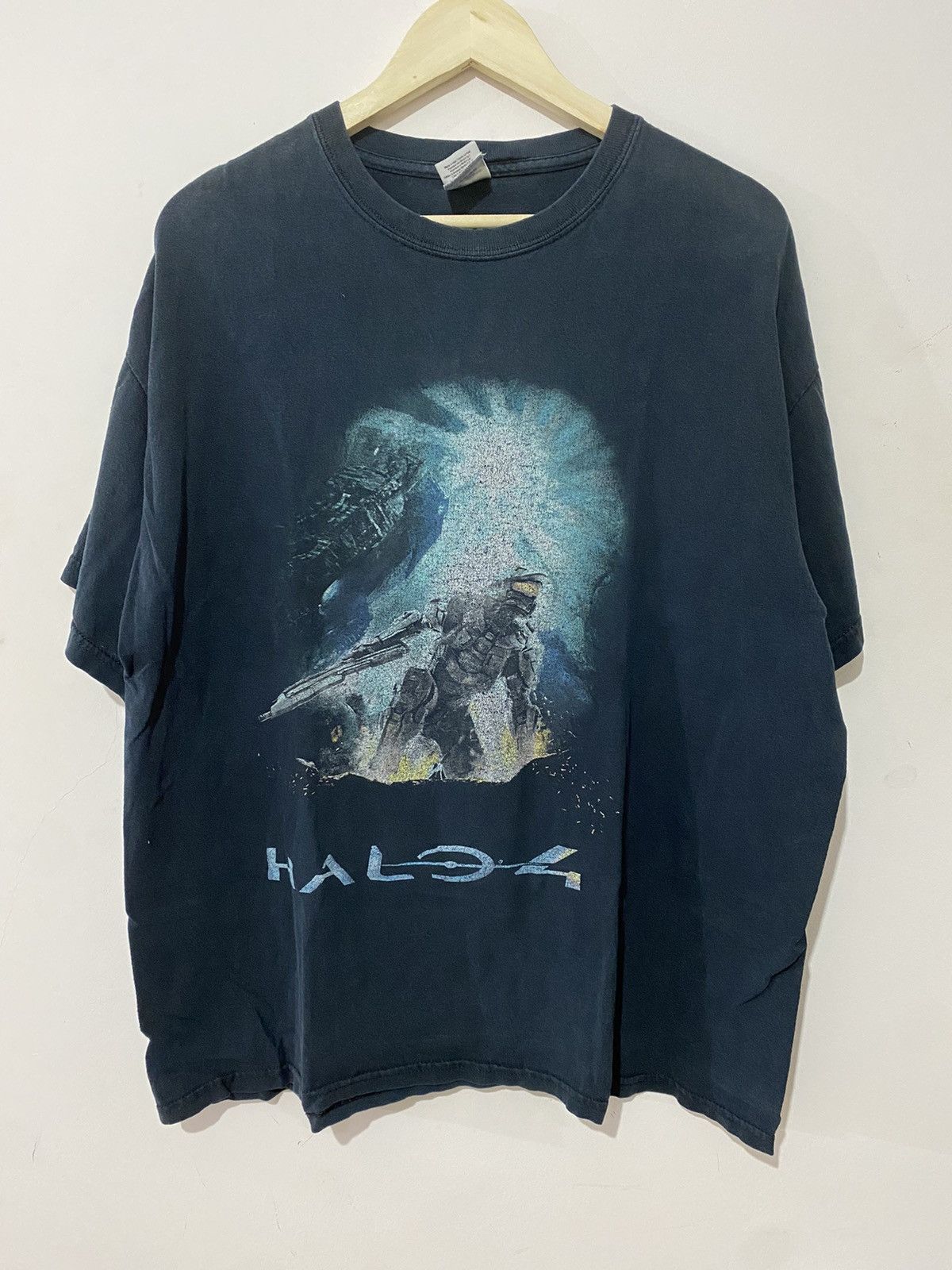 Vintage Halo 4 Xbox 360 T Shirt Hoodie, Sweatshirt | PodTeesHub.com