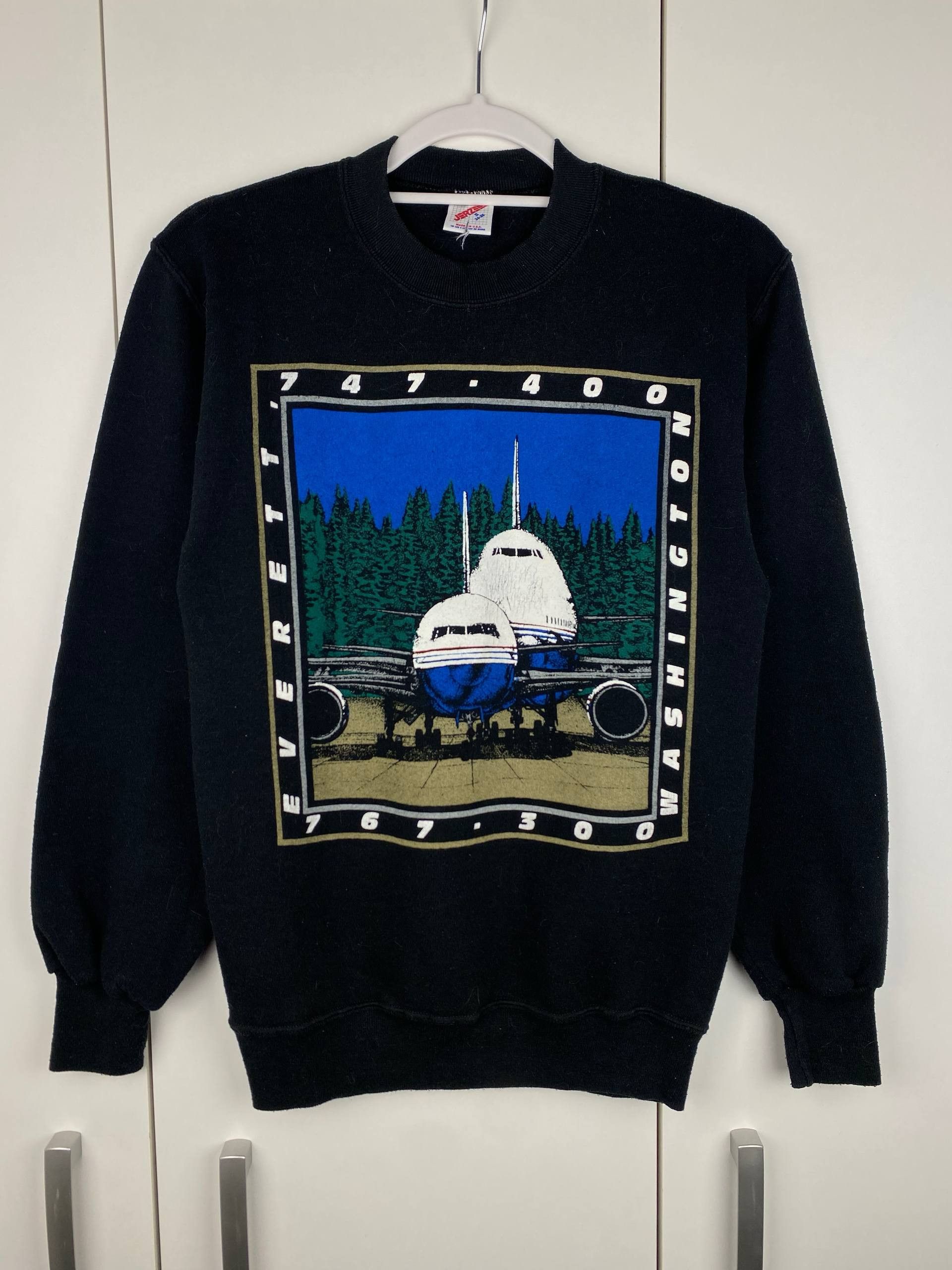Vintage Everett Washington 90s Jerzees Graphic Sweatshirt T-Shirts, Hoodie | PodTeesHub.com