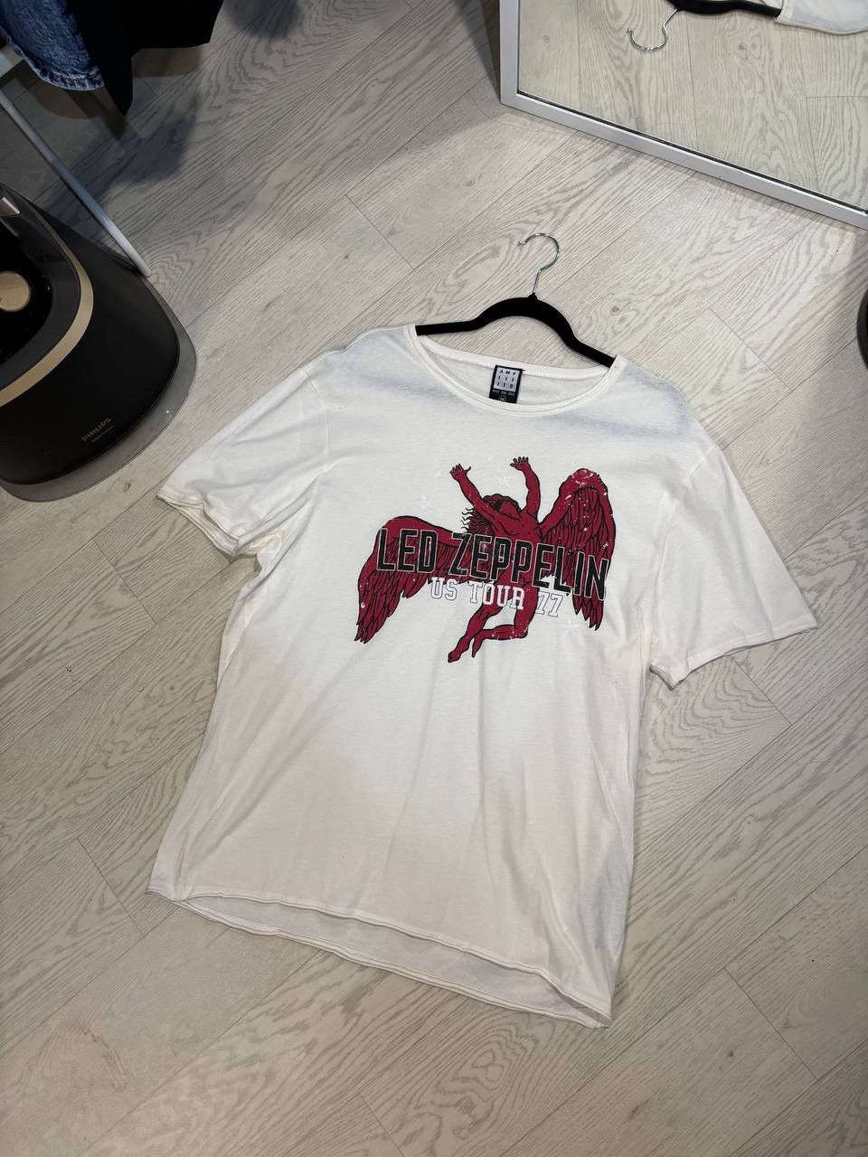 Zeppelin Led Zeppelin T Shirt Size 2xl Hoodie, Sweatshirt | PodTeesHub.com