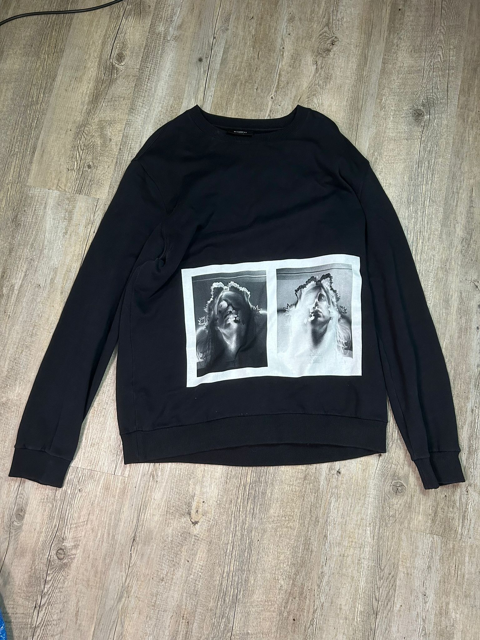 Givenchy Dual Graphic Crewneck Black Tisci Era T-Shirts, Hoodie, Sweatshirt | PodTeesHub.com