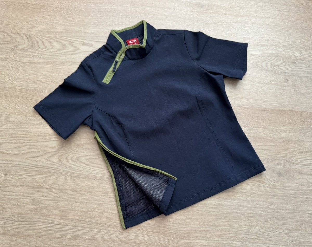 Oakley Vintage 00 S Oakley Women S Y2k Japanese T Shirt Hoodie, Sweatshirt | PodTeesHub.com