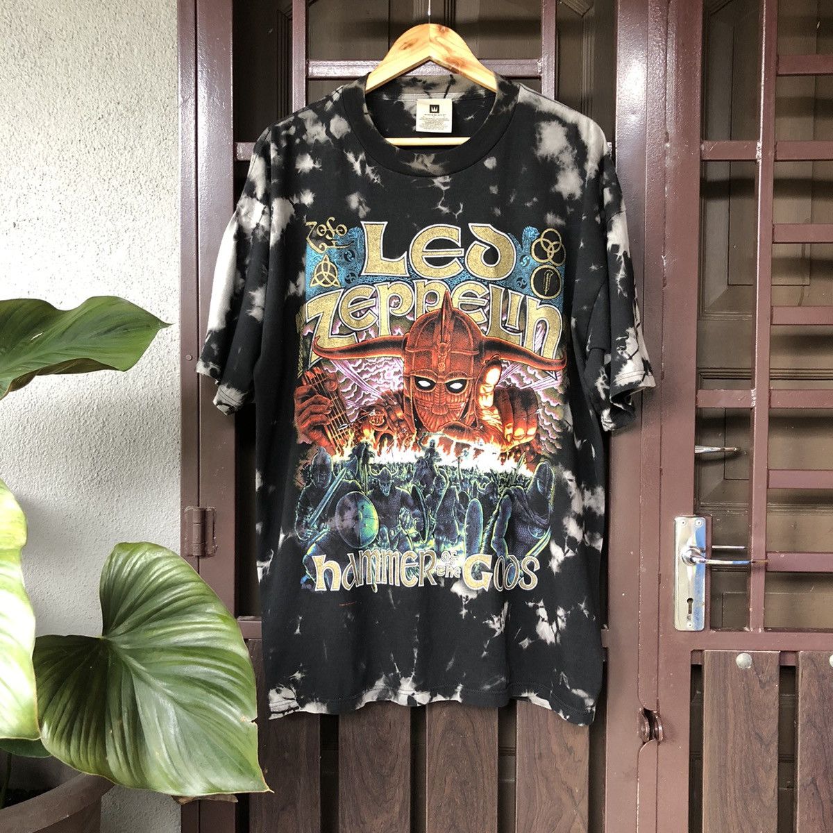 Led Zeppelin X Vintage Rare Vintage 90s Acid Wash Led Zeppelin Hammer Of The Goos T-Shirts, Hoodie, Sweatshirt