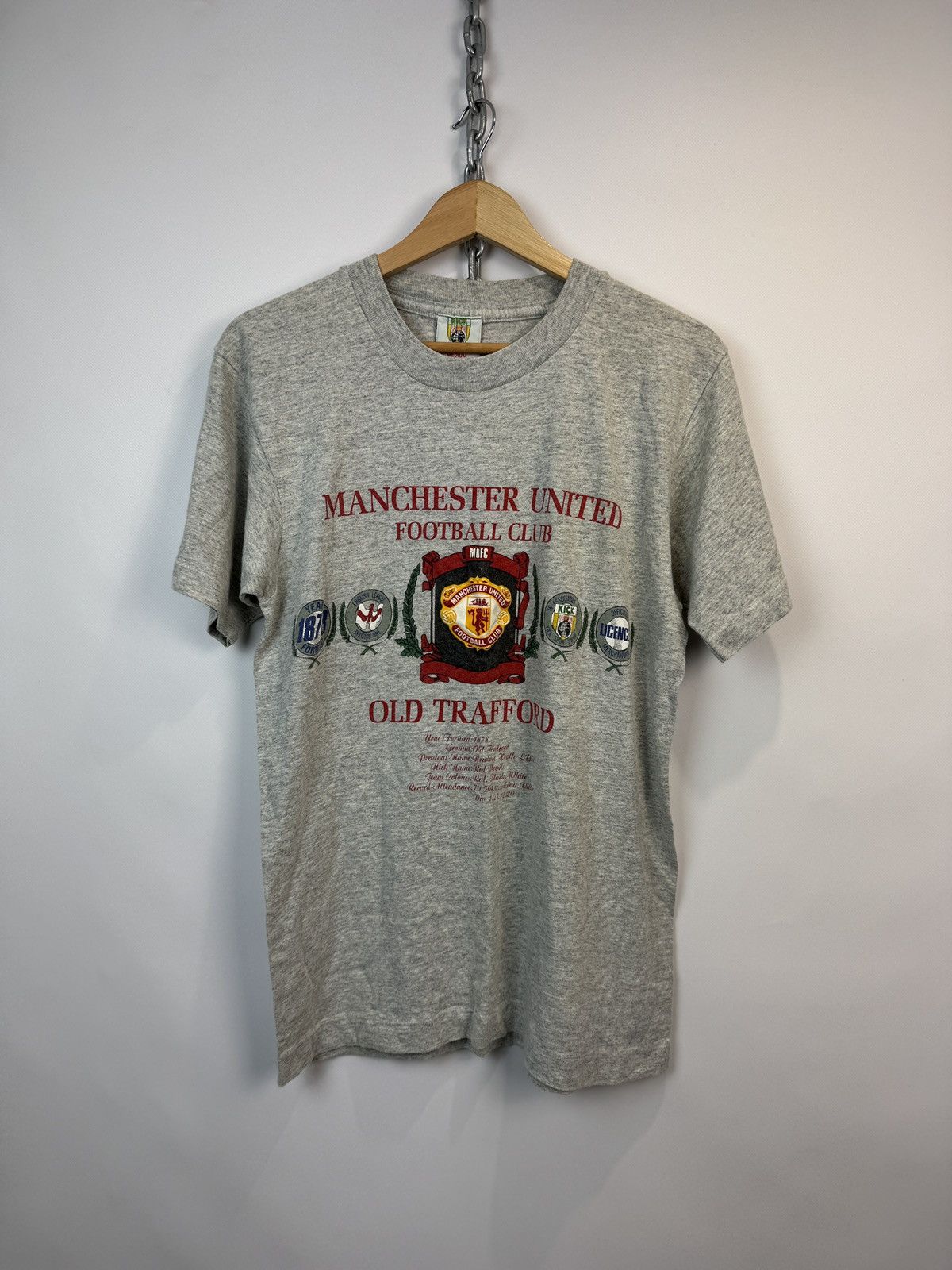 Vintage T Shirt 80 90s Manchester United Old Trafford Soccer Hoodie, Sweatshirt | PodTeesHub.com