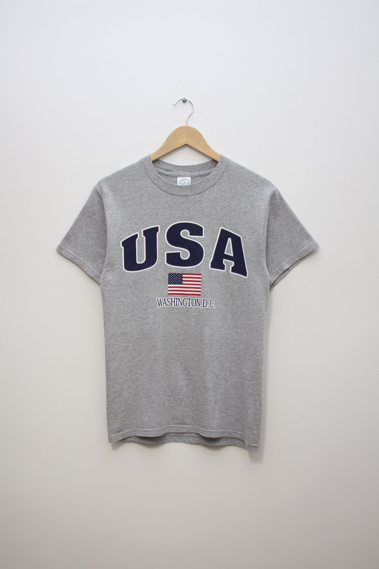 Vintage Usa Washington D C Gray Vintage T Shirt Small Hoodie, Sweatshirt | PodTeesHub.com