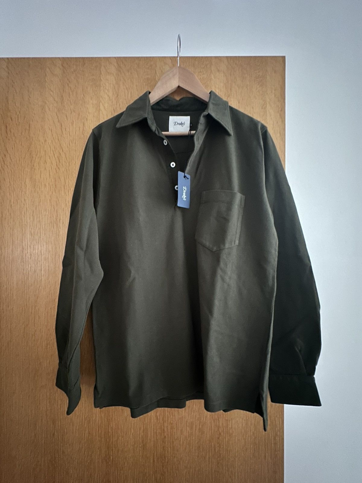 Drake S S295 Nwt Drake S Polo Shirt M 40 Hoodie, Sweatshirt | PodTeesHub.com