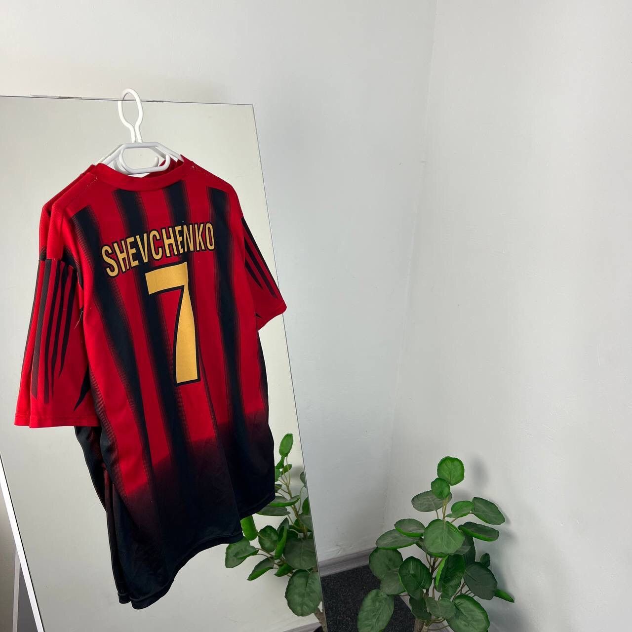 Milan Shevchenko Vintage Home Football Opel T-Shirts, Hoodie, Sweatshirt