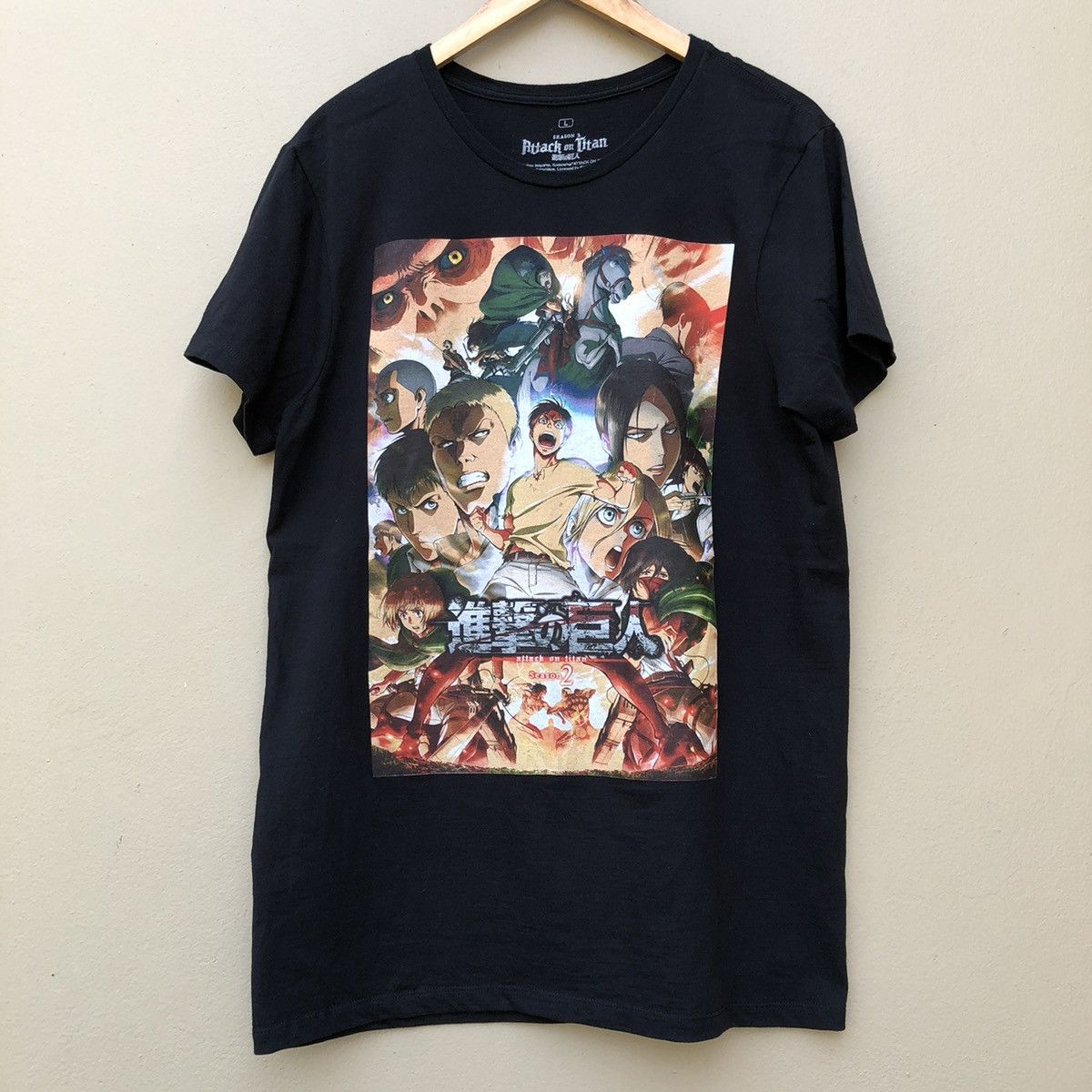 Vintage Attack Titan Ss2 Anime T-Shirts, Hoodie, Sweatshirt