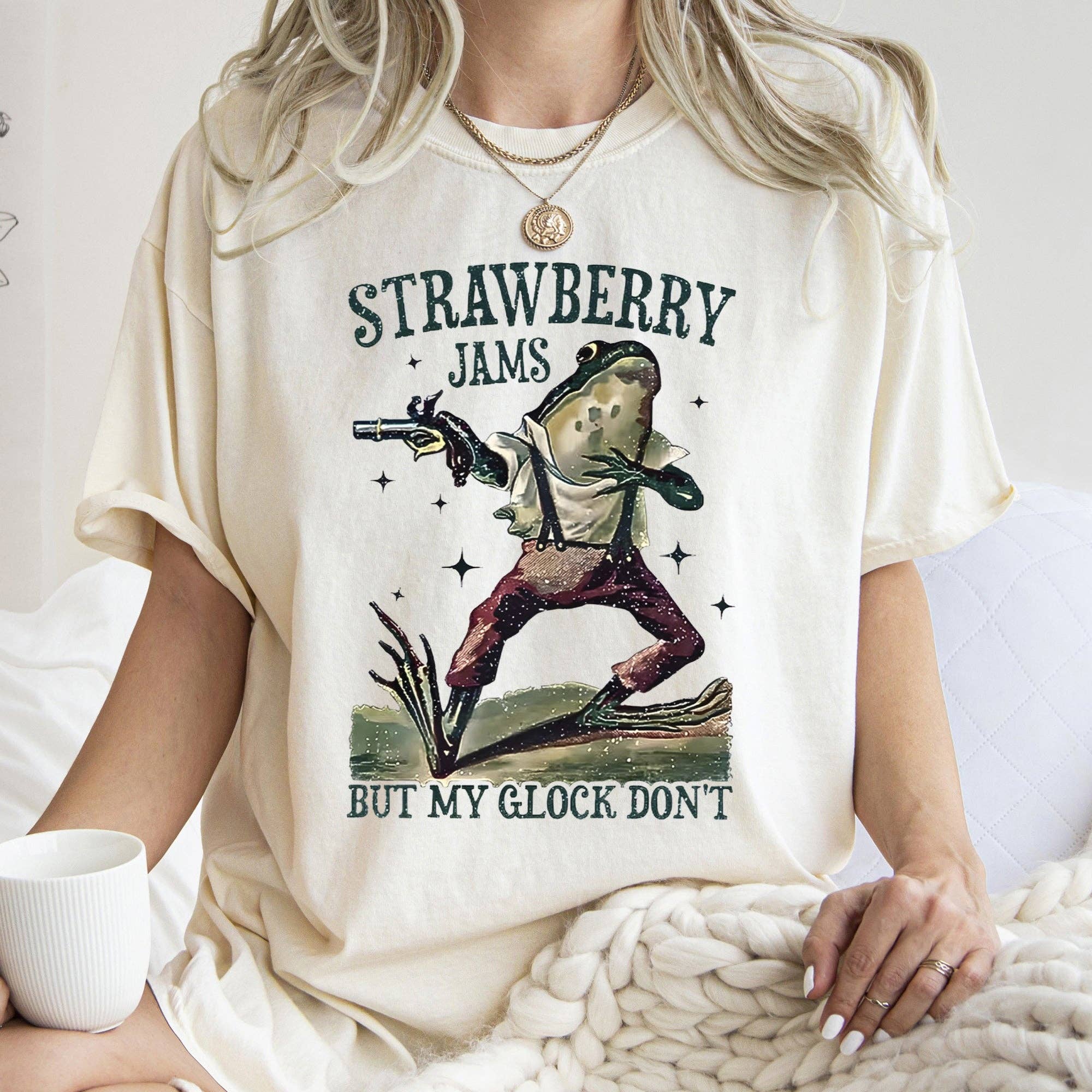 Strawberry Jams, Glock Don't, Frog, Meme, Joke, Aesthetic, Trendy, Toad, Comfort Colors Tshirt Hoodie, Sweatshirt
