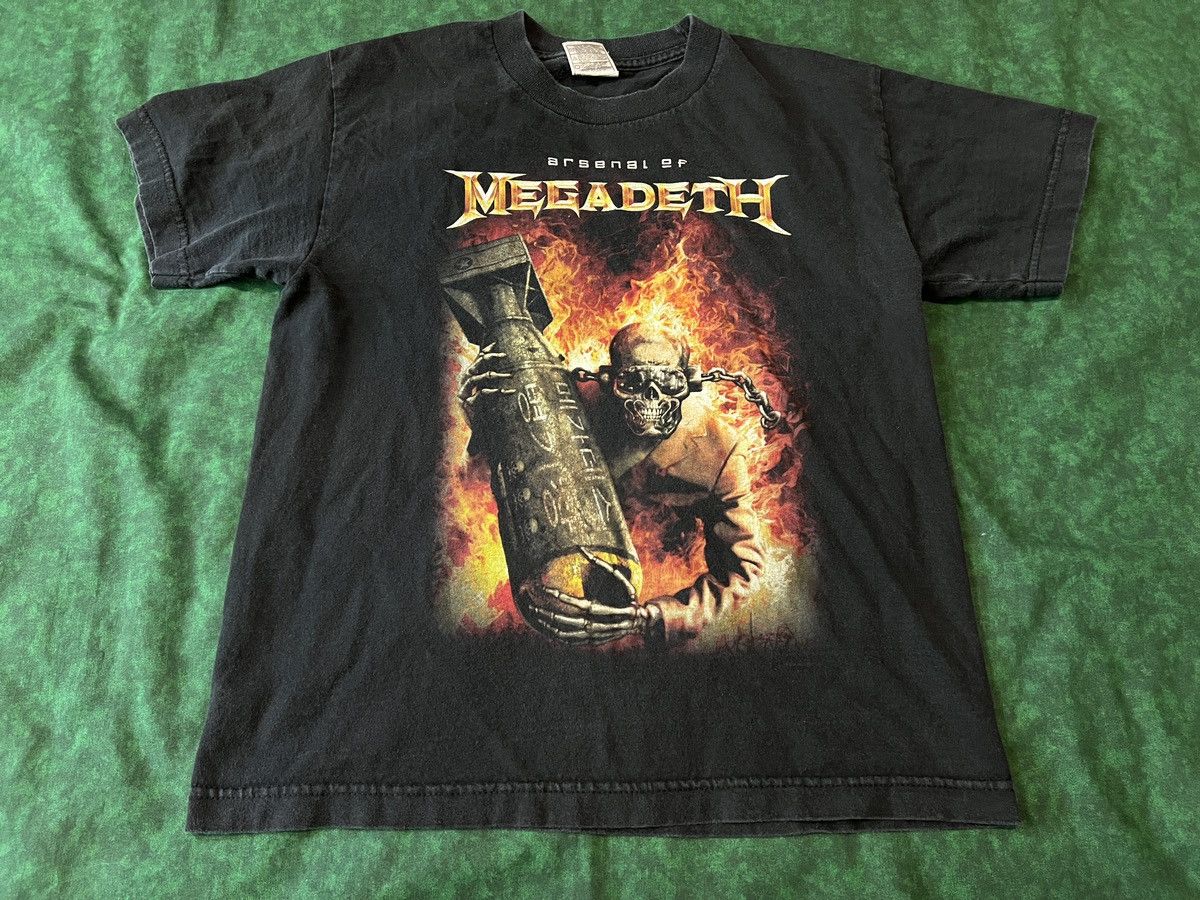 Vintage 2009 Official Megadeth Arsenal Of Megadeth T Shirt Hoodie, Sweatshirt | PodTeesHub.com