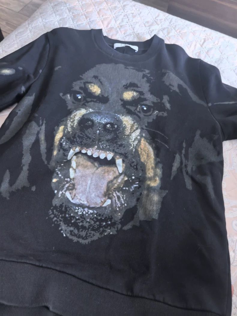 Givenchy Dog Size S T-Shirts, Hoodie, Sweatshirt
