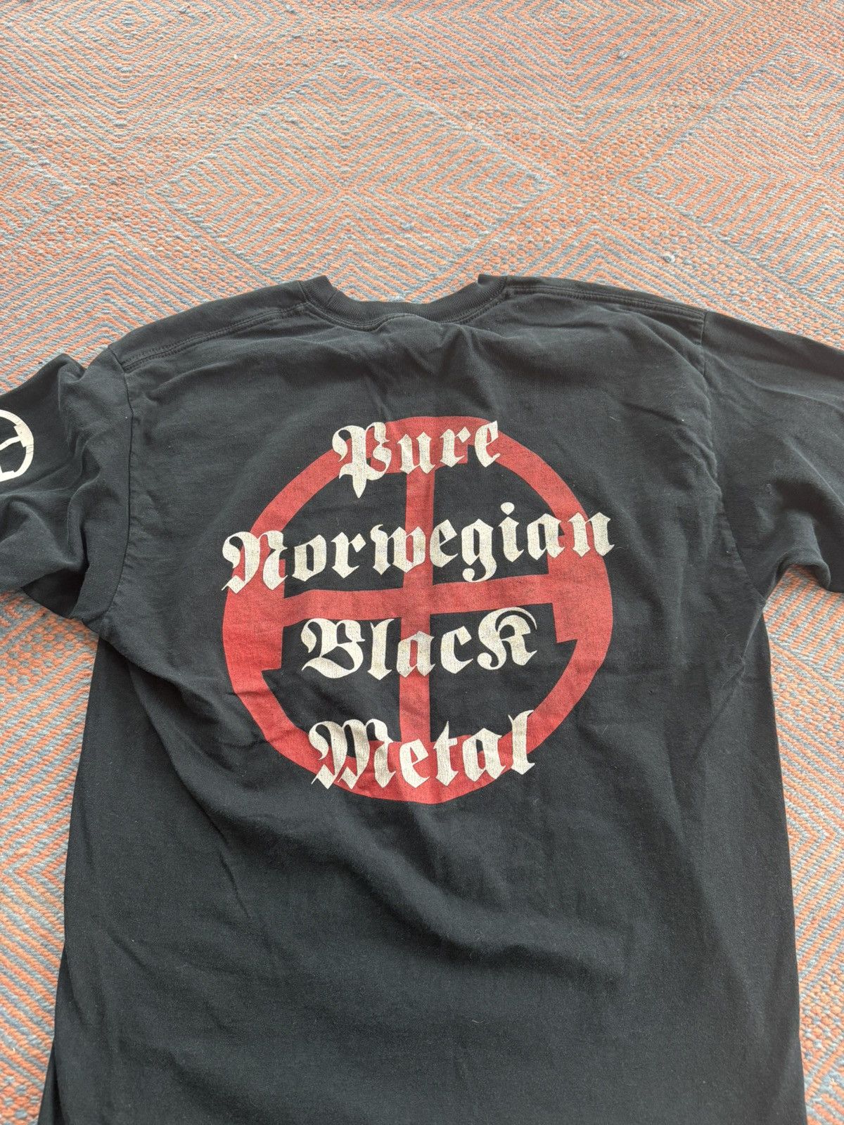 Vintage Mayhem Pure Norwegian Black Metal Long Sleeve Xl T-Shirts, Hoodie, Sweatshirt | PodTeesHub.com