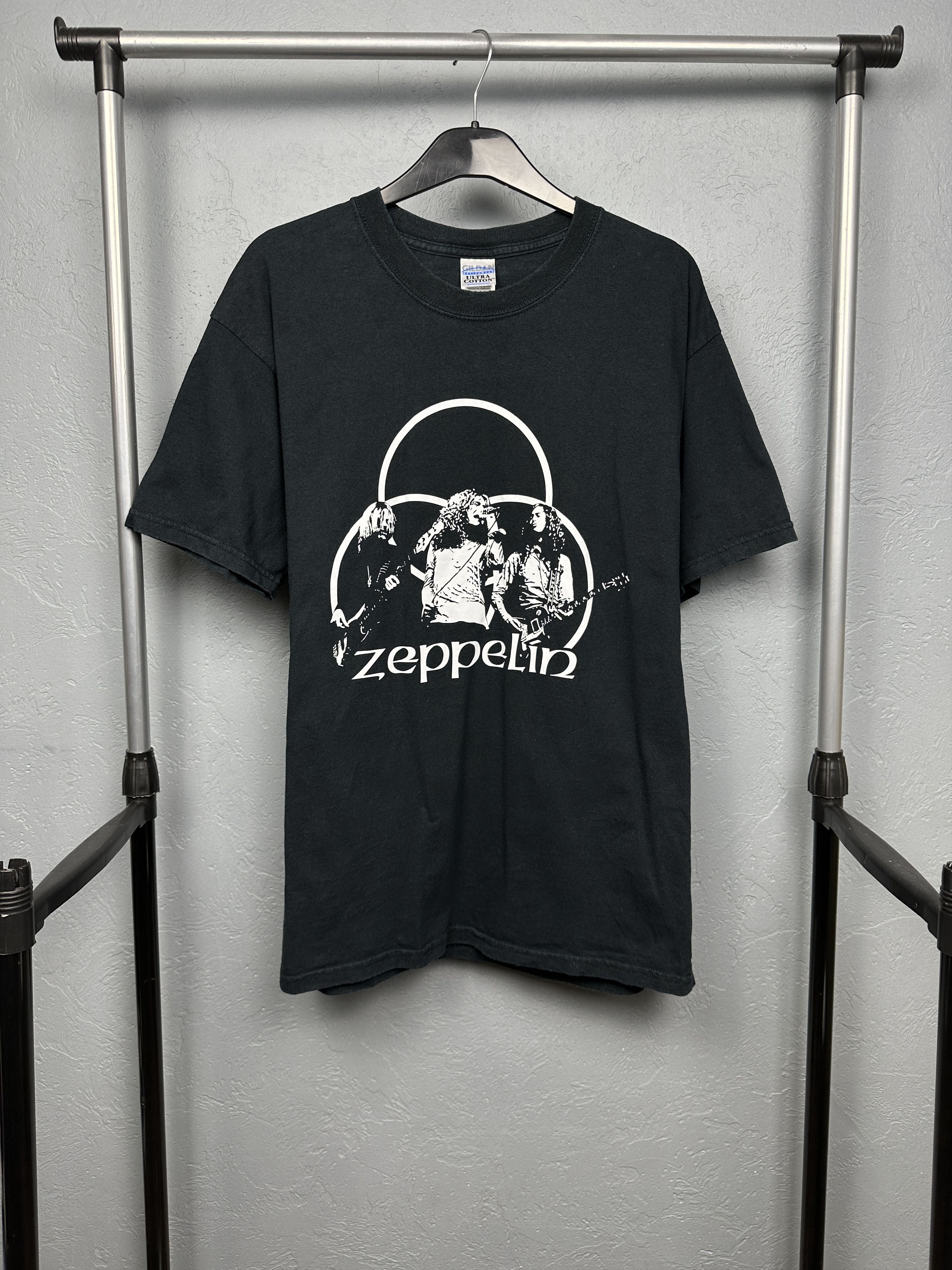 Zeppelin Led Zeppelin Vintage Mens Rock Band T Shirt Hoodie, Sweatshirt | PodTeesHub.com