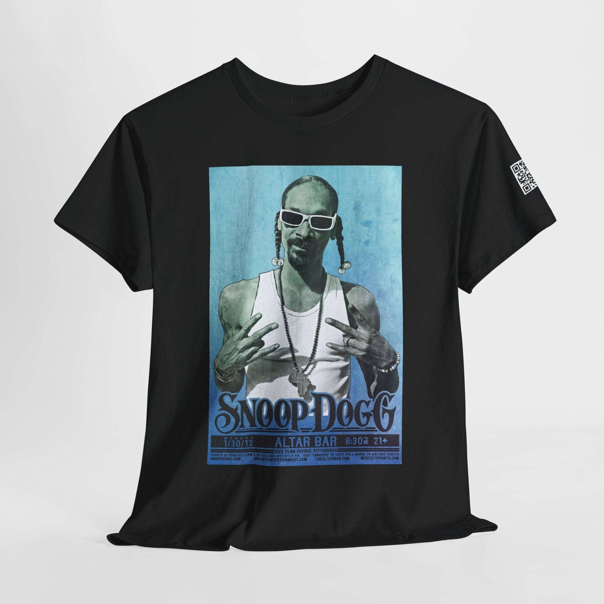 Snoop Dogg Retro Hip-Hop T-Shirt - Vintage Concert Apparel Hoodie, Sweatshirt | PodTeesHub.com