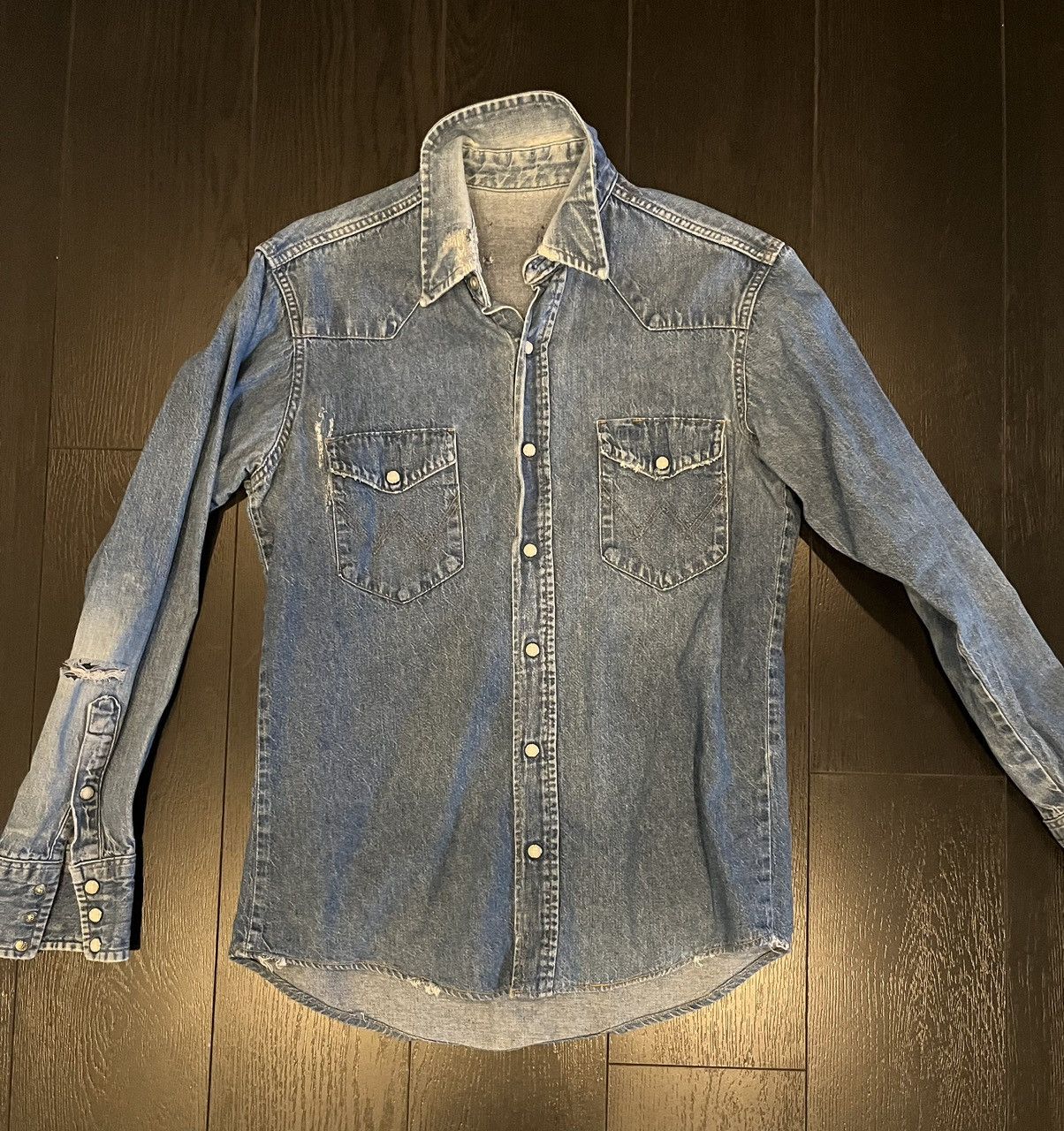 Wrangler Classic Western Shirt Faded Vintage Hoodie, Sweatshirt | PodTeesHub.com
