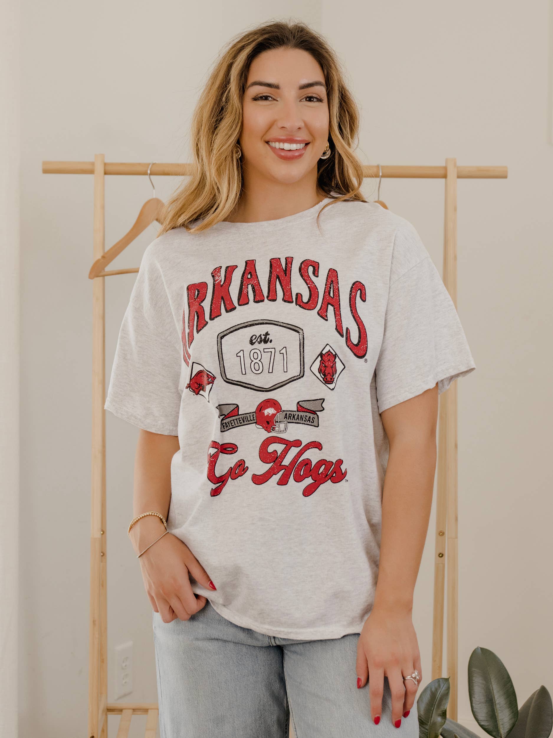 Arkansas Razorbacks Patches 25 Ash Gray Thrifted Tee Hoodie, Sweatshirt | PodTeesHub.com