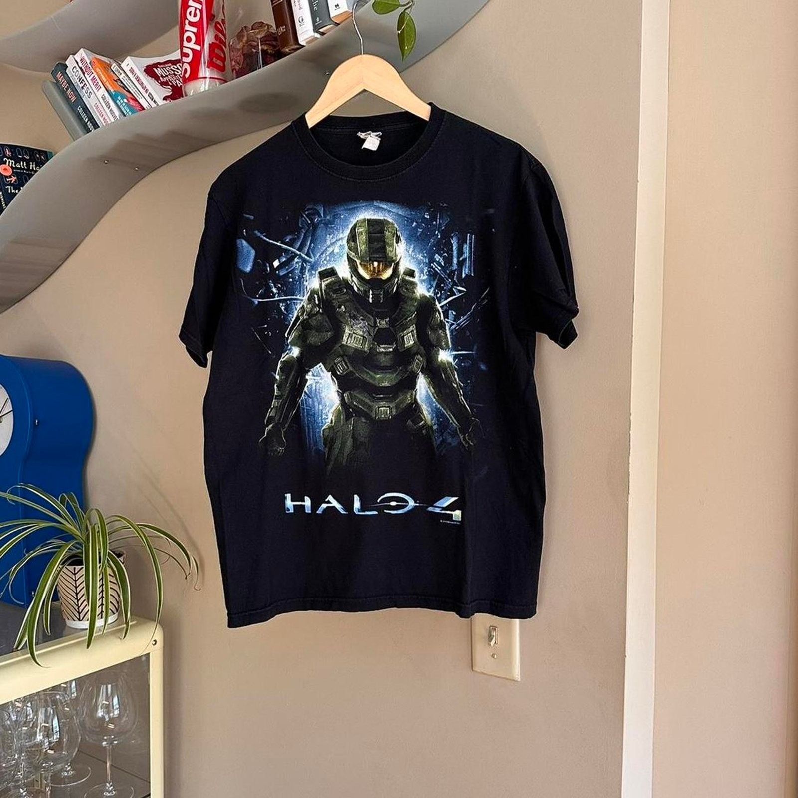 Playstation Vintage 2012 Halo 4 Video Game Shirt Hoodie, Sweatshirt | PodTeesHub.com