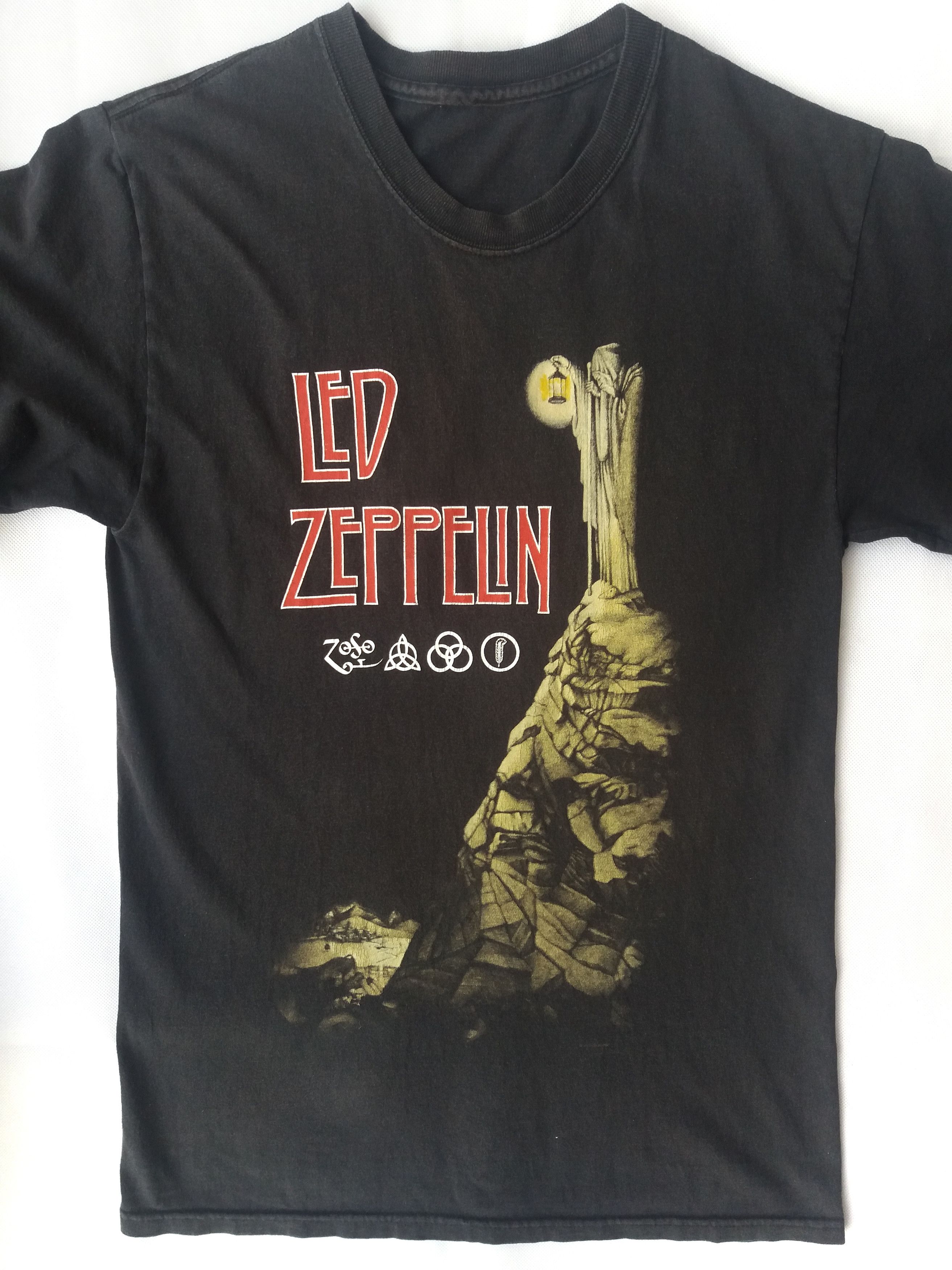 Led Zeppelin X Vintage Vintage Led Zeppelin T-Shirts, Hoodie, Sweatshirt | PodTeesHub.com