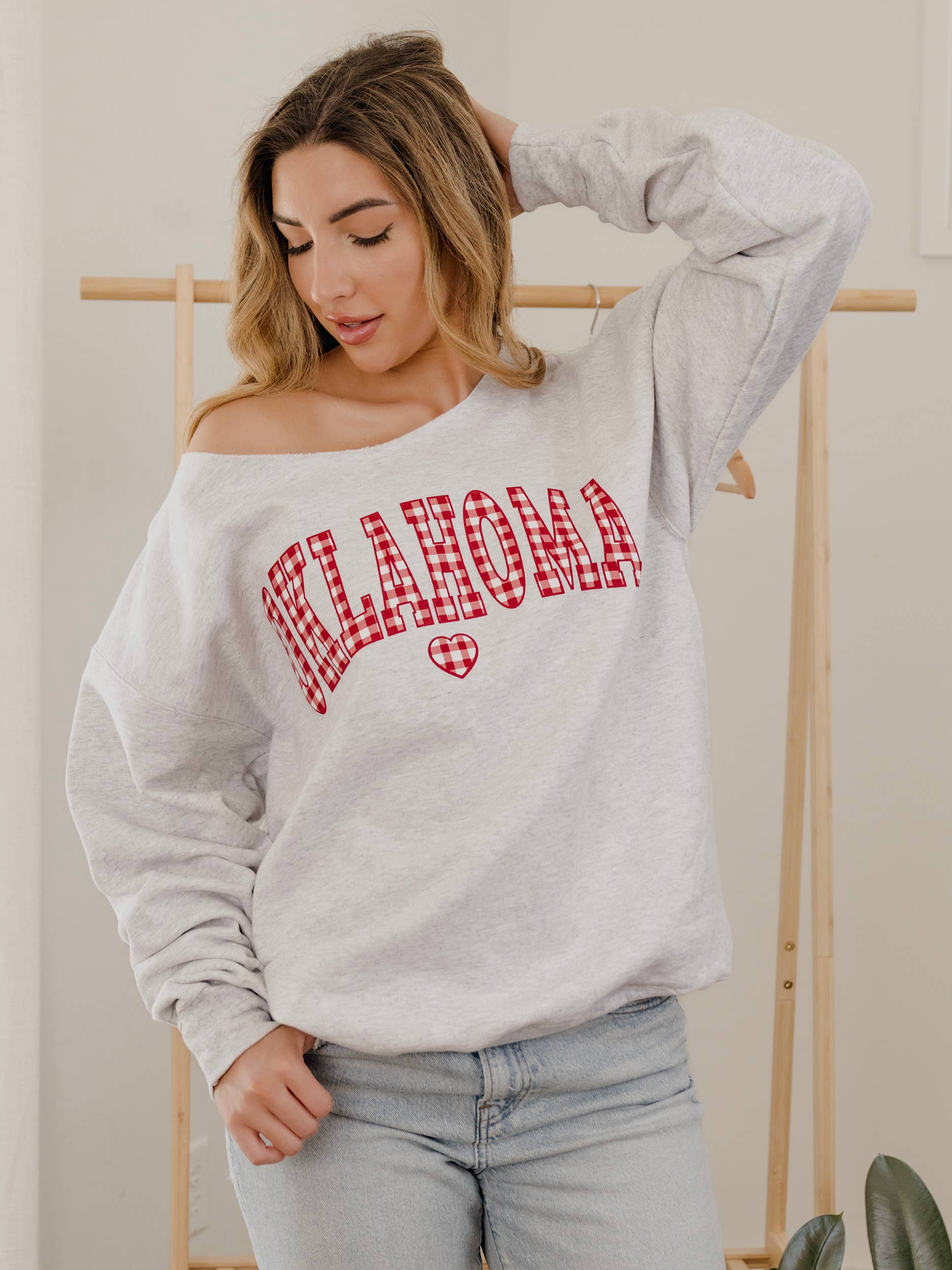 Ou Sooners Gingham Heart Ash Gray Flashdance Sweatshirt T-Shirts, Hoodie | PodTeesHub.com