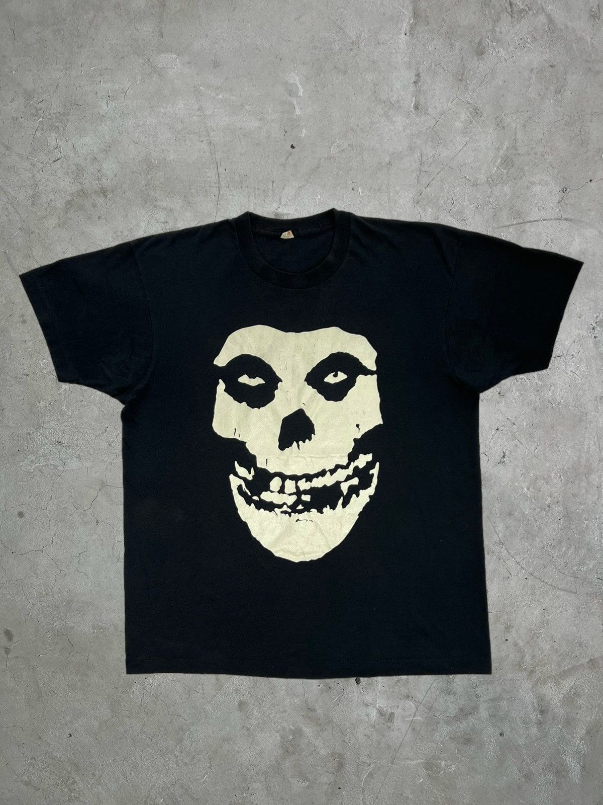 Og 80s Vintage Misfits Tee Hoodie, Sweatshirt | PodTeesHub.com